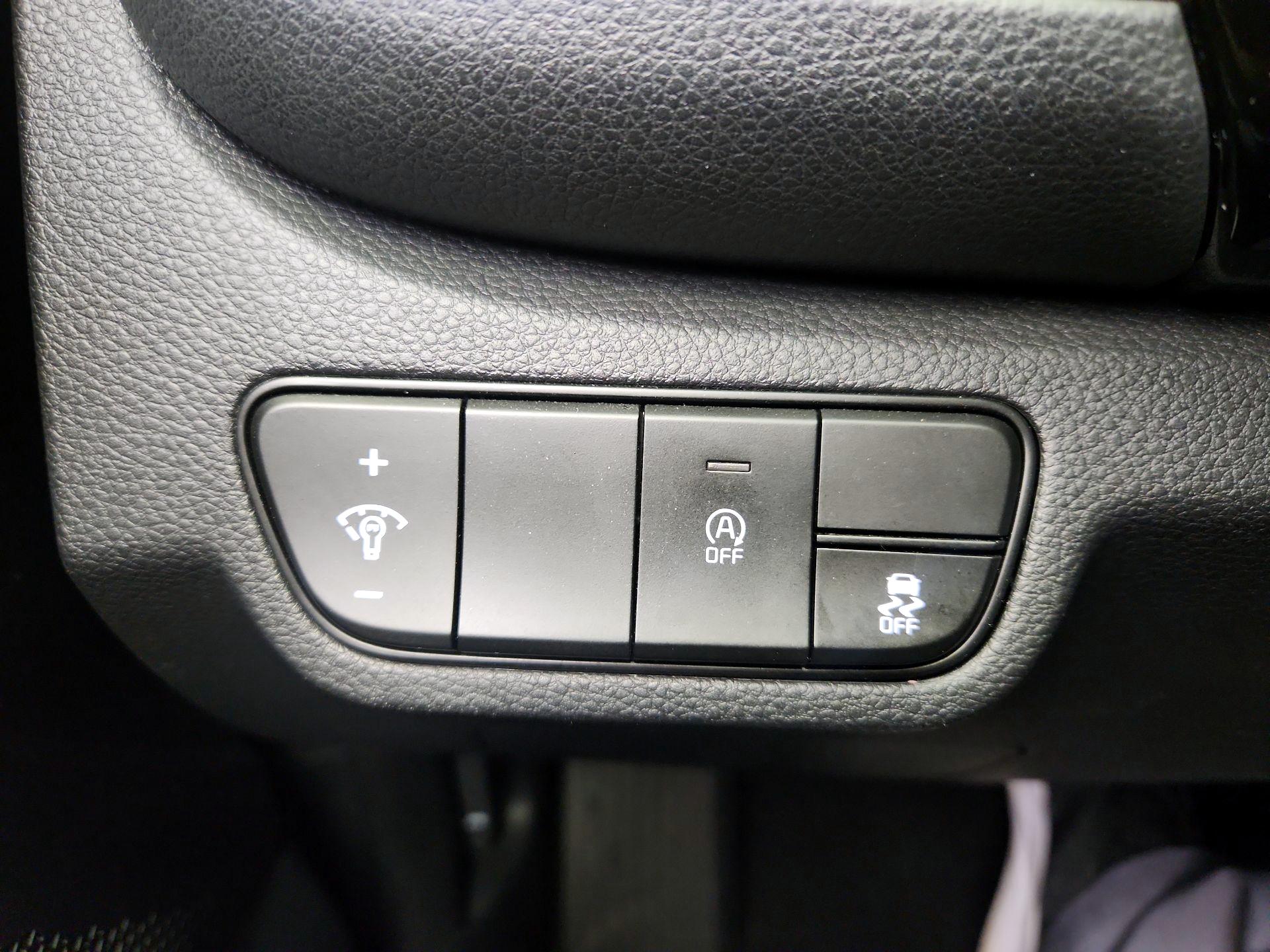 Thumbnail: 2025 Kia Seltos - 13