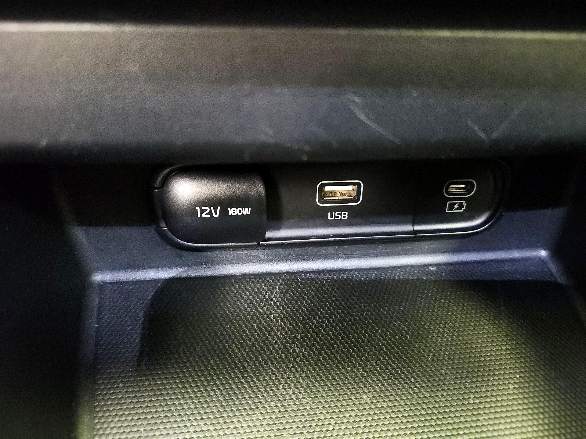 Thumbnail: 2025 Kia Seltos - 19