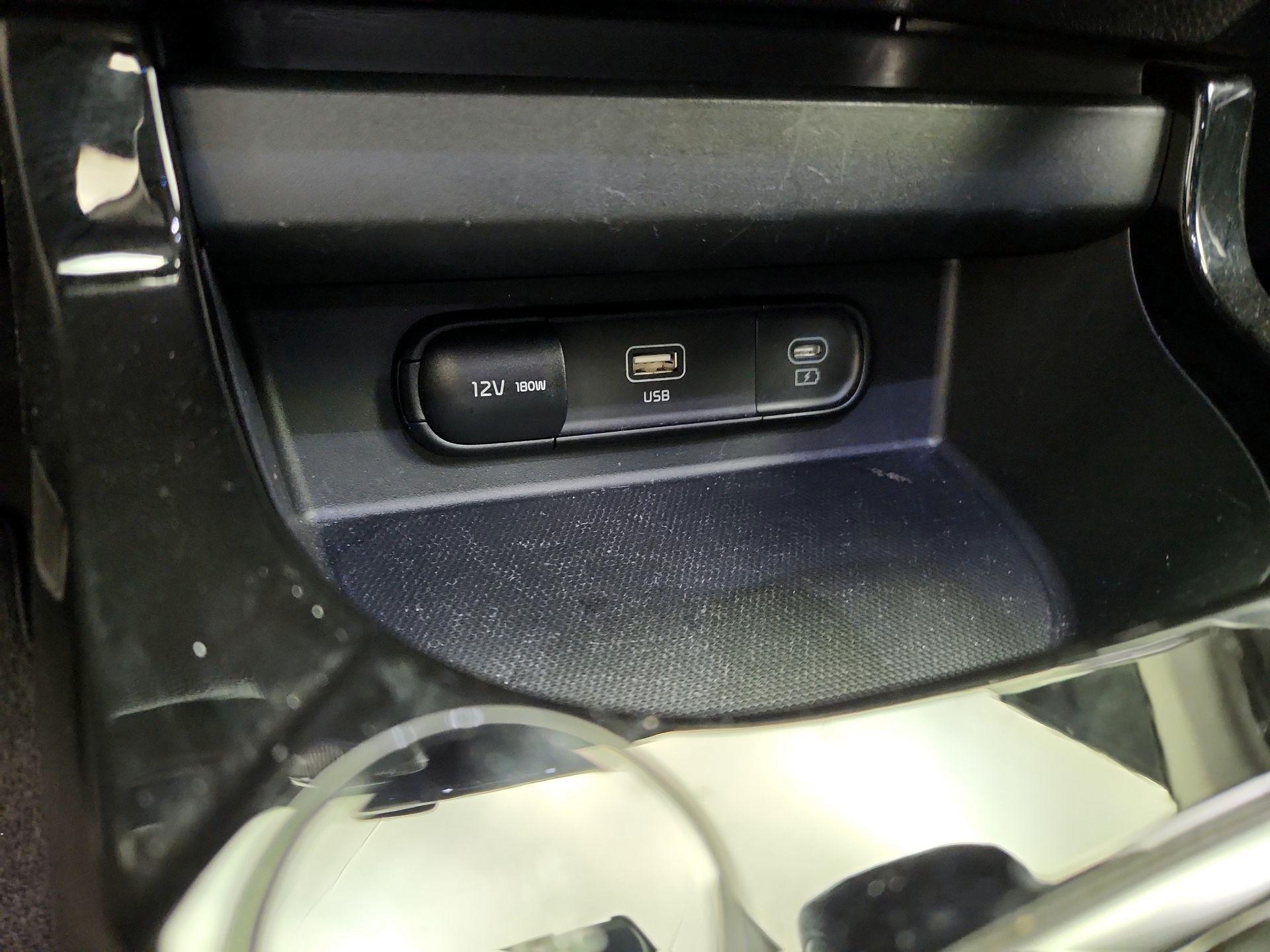 Thumbnail: 2025 Kia Seltos - 19