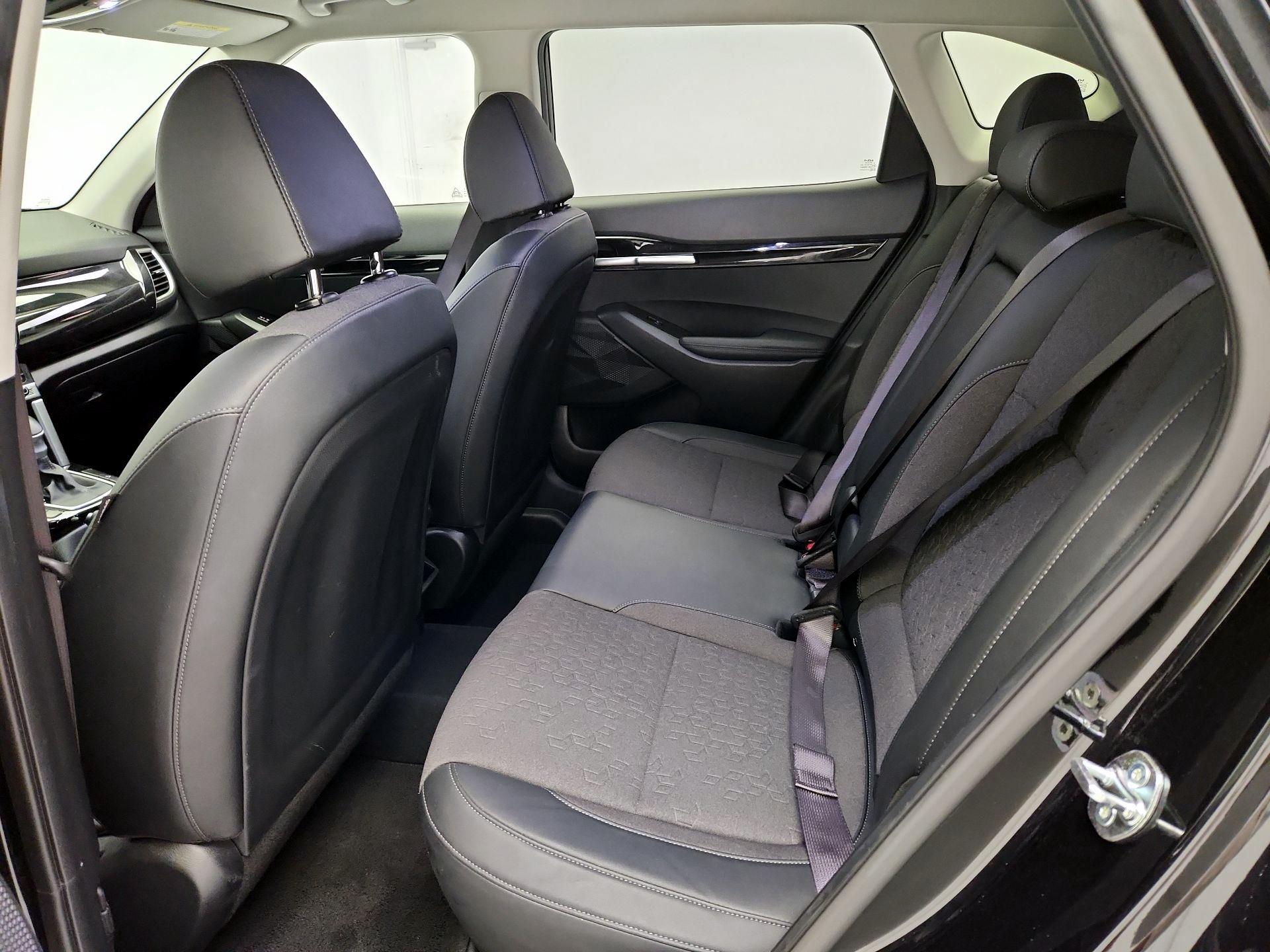 Thumbnail: 2025 Kia Seltos - 20