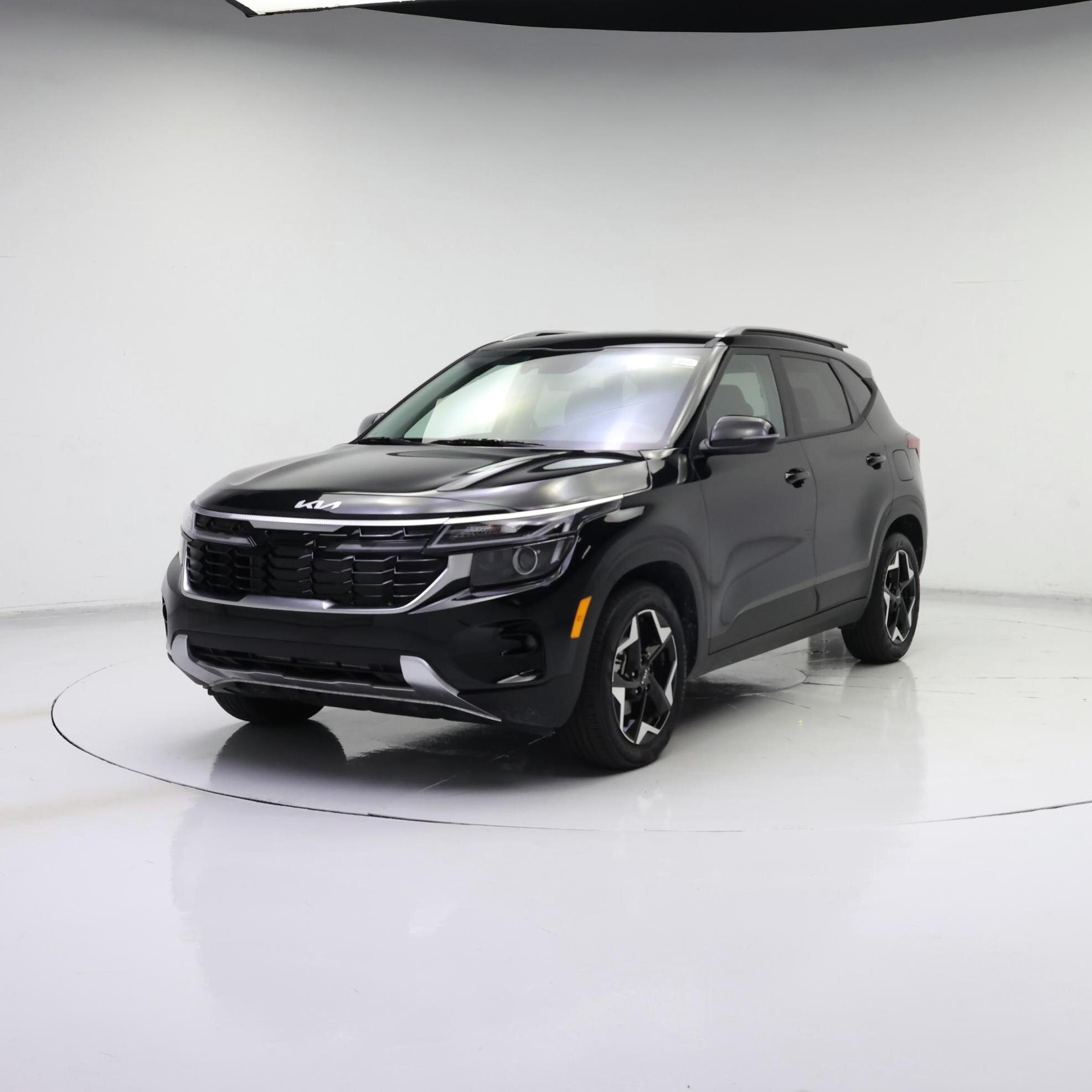 Thumbnail: 2025 Kia Seltos - 4