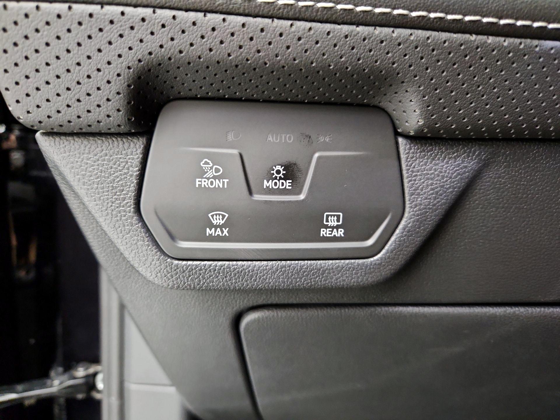 Thumbnail: 2025 Volkswagen Atlas - 13