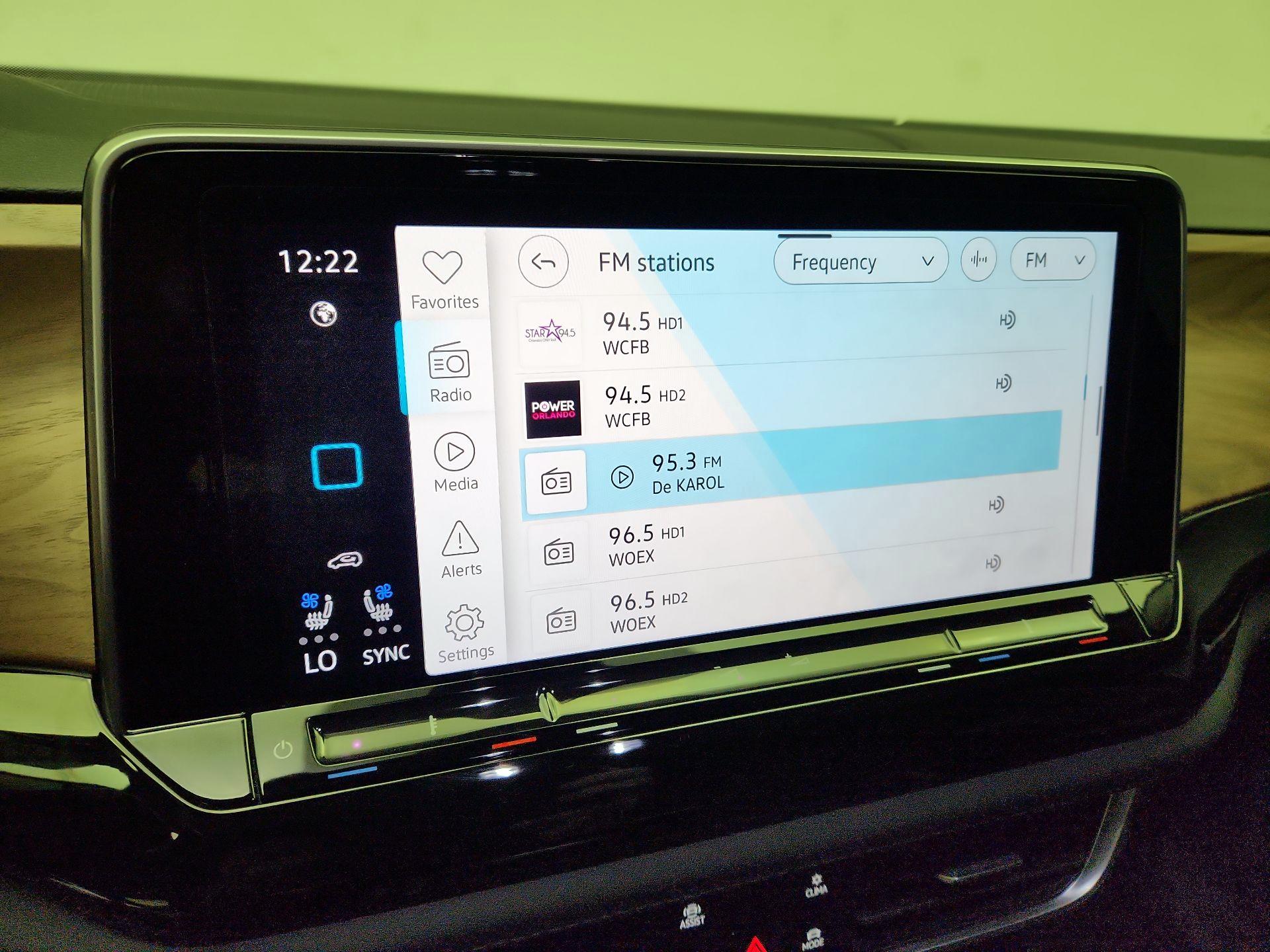 Thumbnail: 2025 Volkswagen Atlas - 15