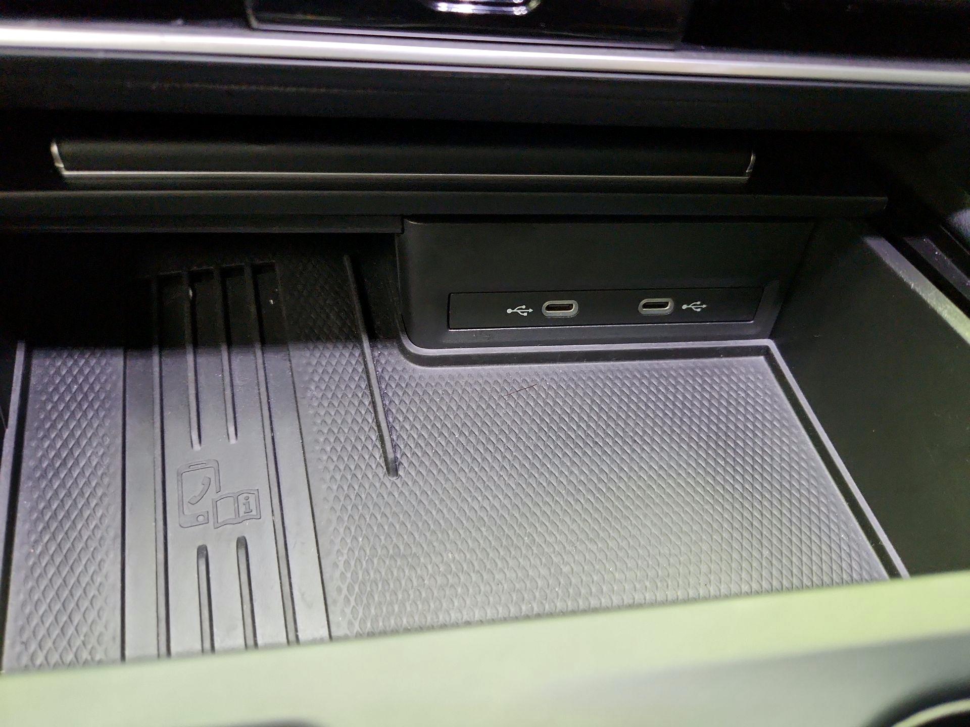 Thumbnail: 2025 Volkswagen Atlas - 18