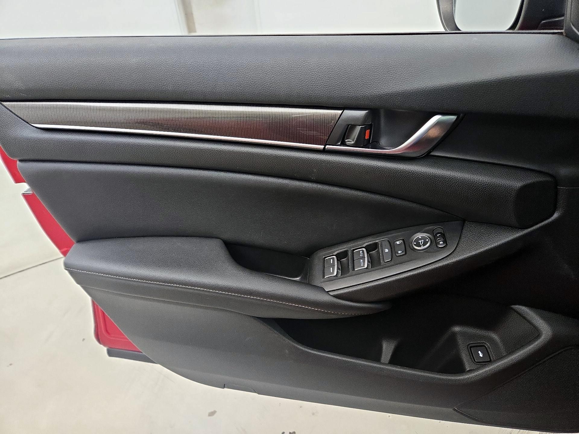Thumbnail: 2021 Honda Accord - 12