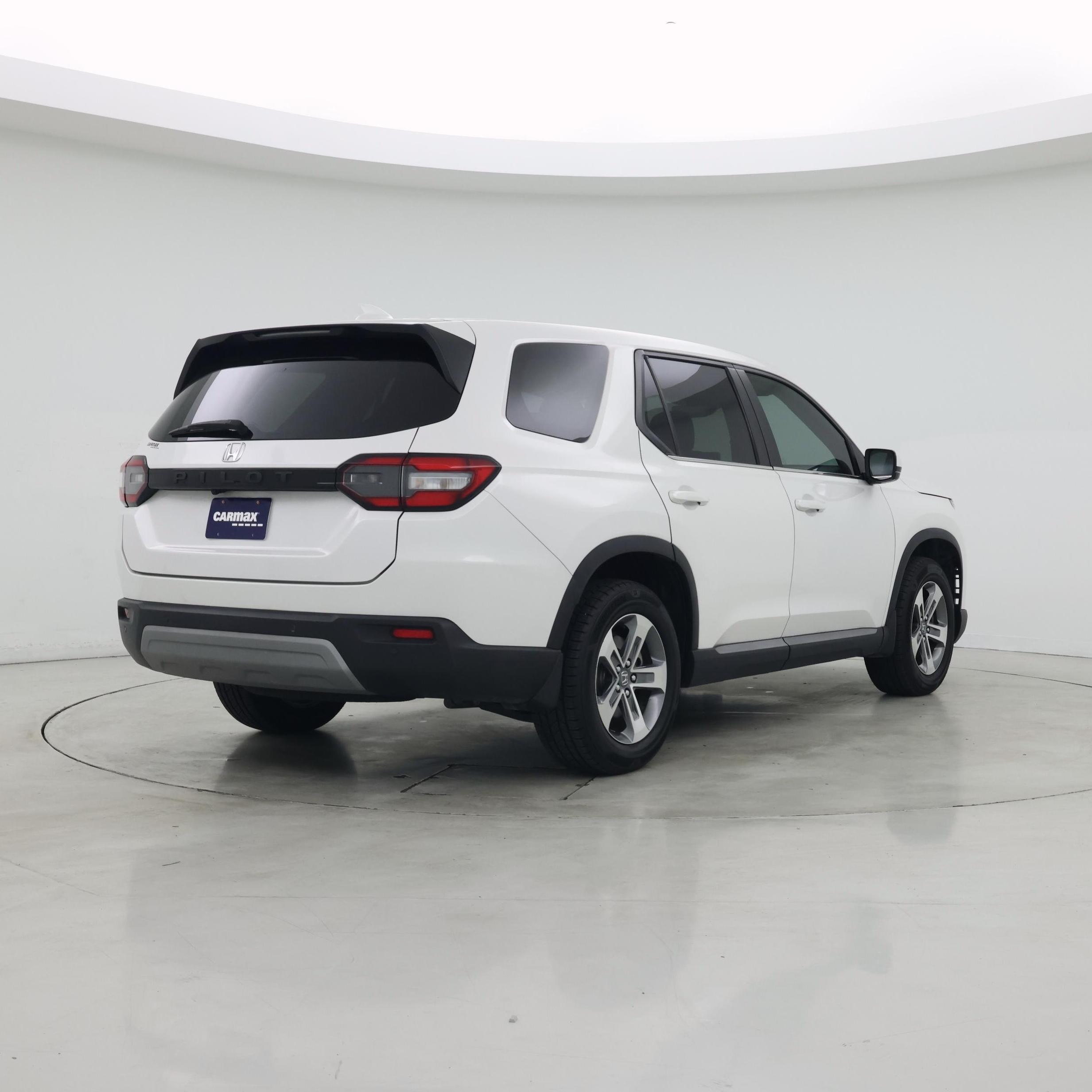 Thumbnail: 2023 Honda Pilot - 8