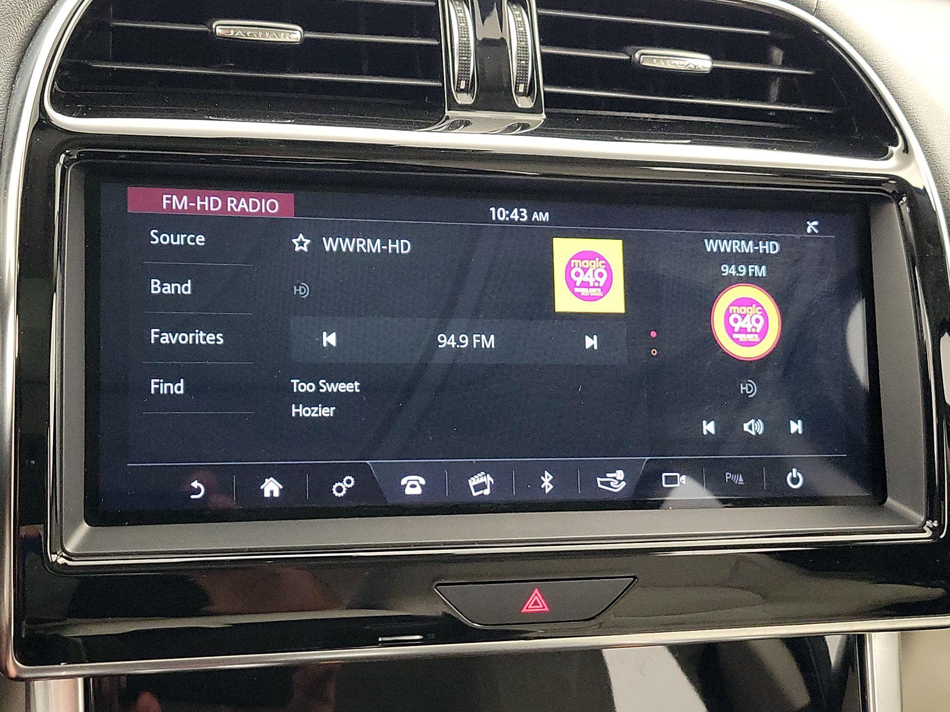 Thumbnail: 2020 Jaguar XE - 15