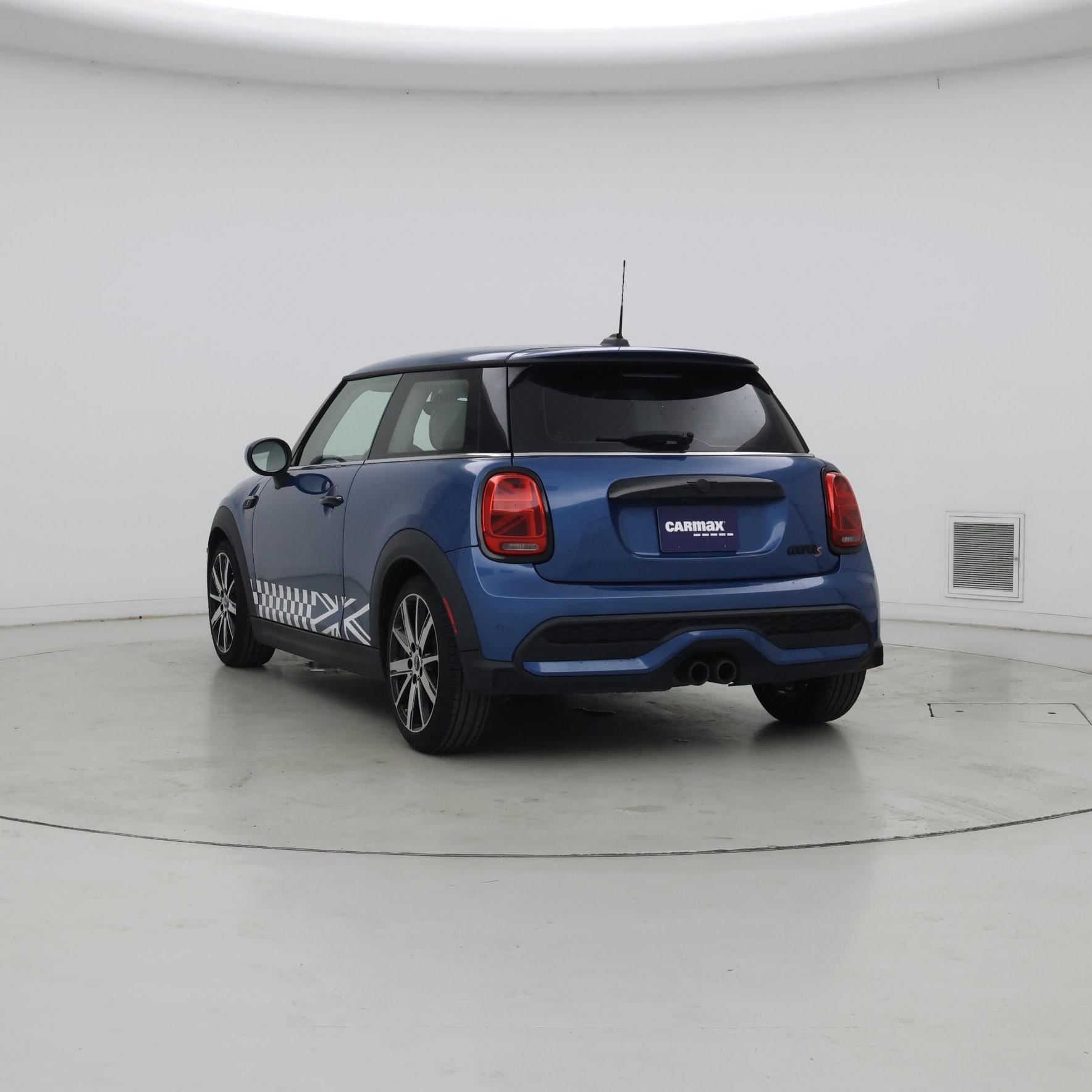 Thumbnail: 2023 MINI Cooper Hardtop - 2