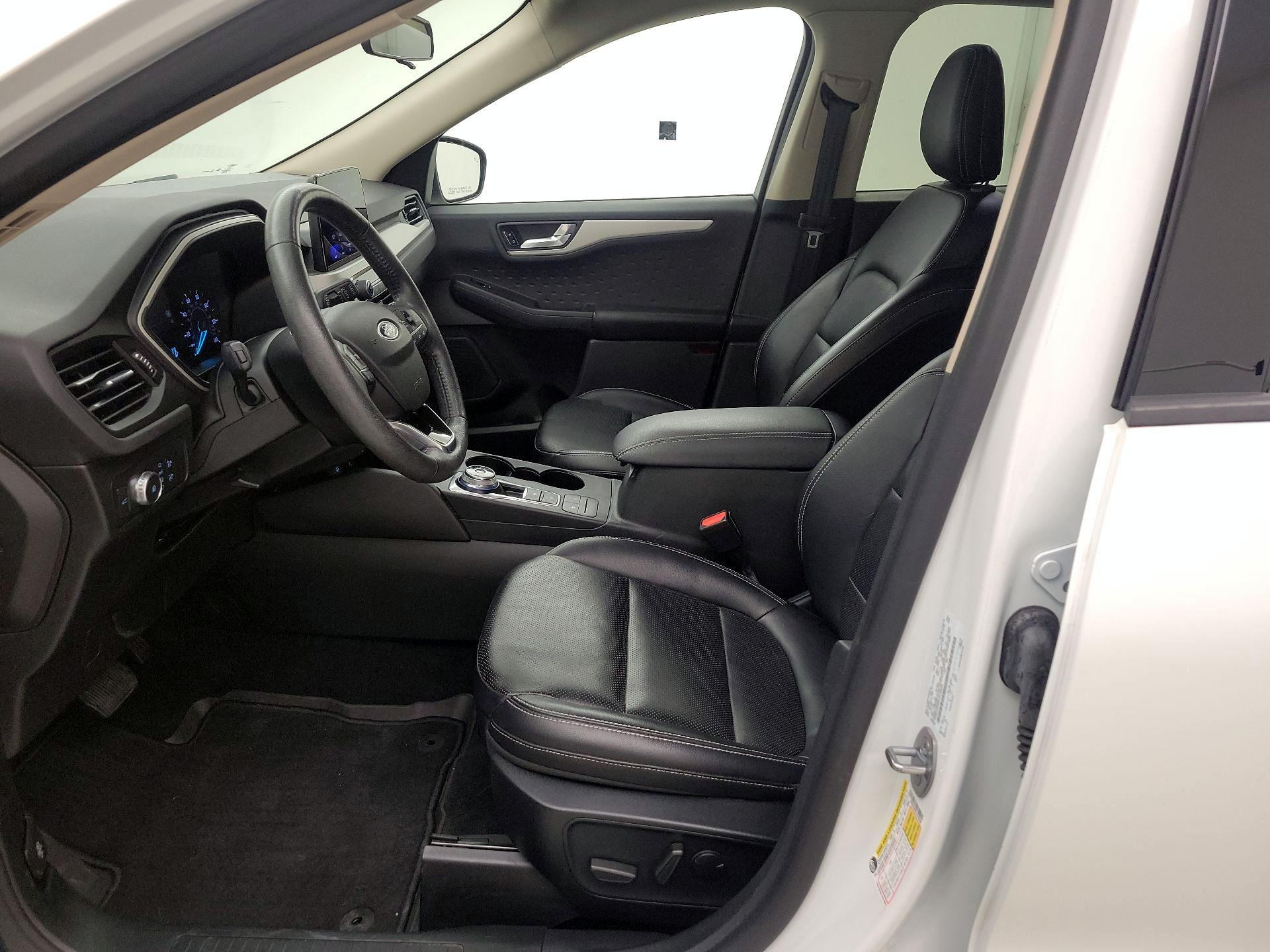 Thumbnail: 2020 Ford Escape - 11