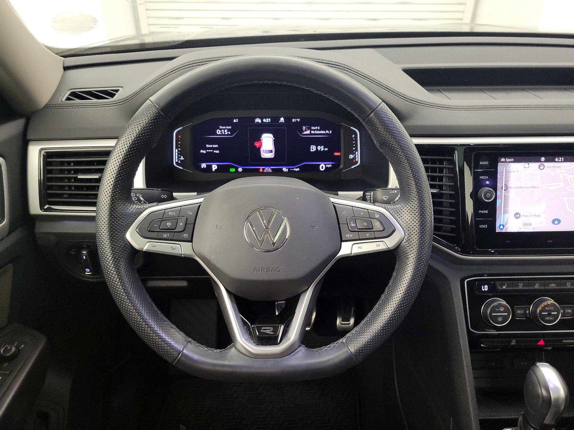 Thumbnail: 2022 Volkswagen Atlas - 10