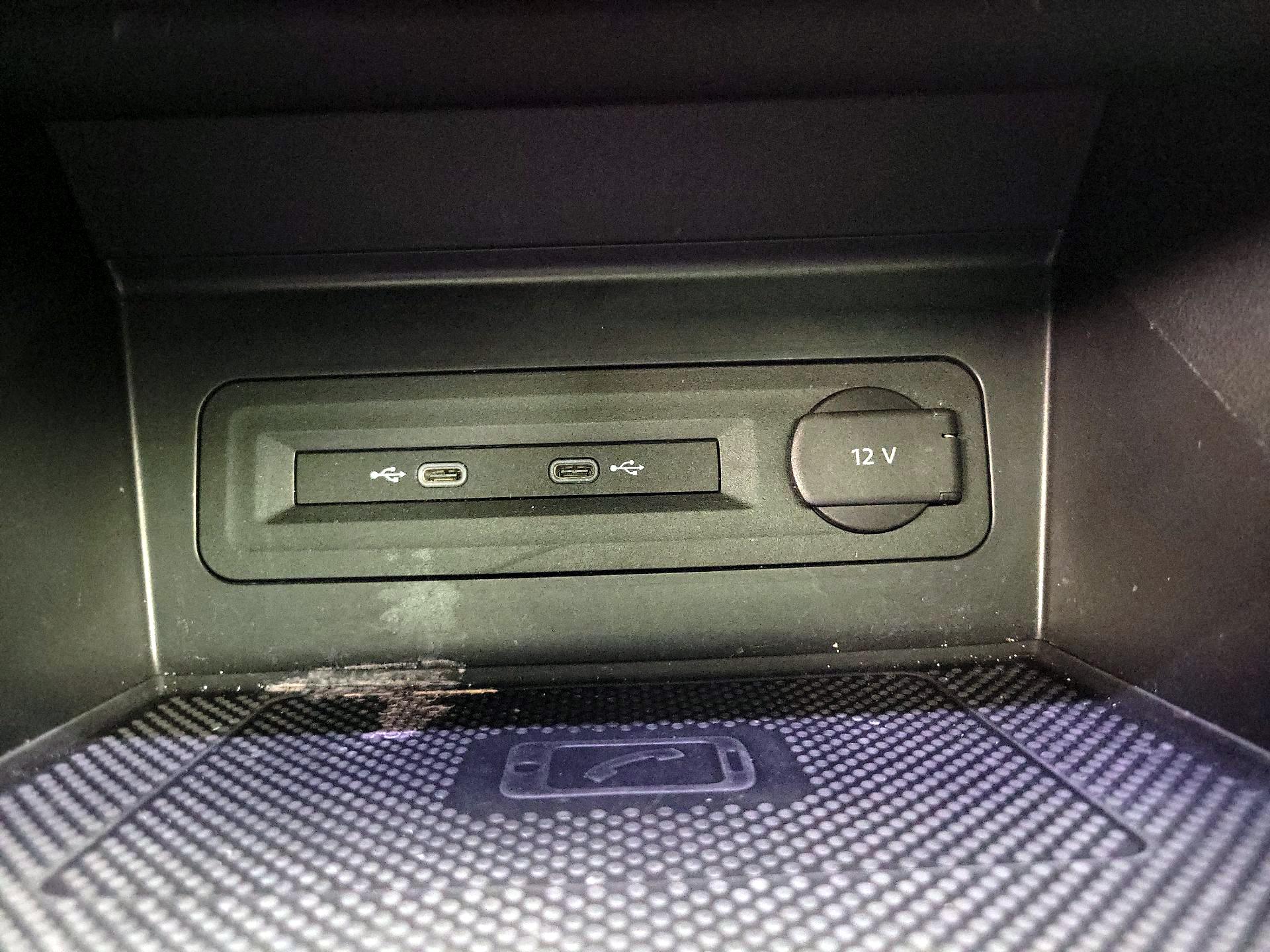 Thumbnail: 2022 Volkswagen Atlas - 19