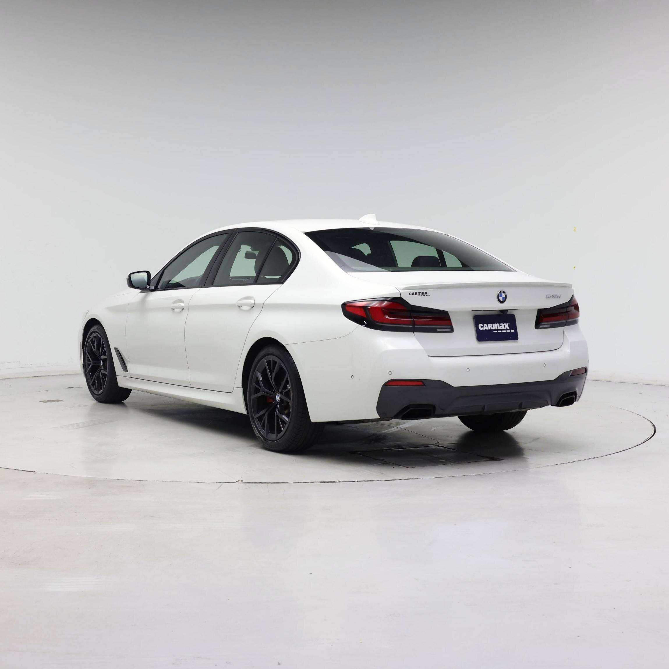 Thumbnail: 2022 BMW 5 Series - 2