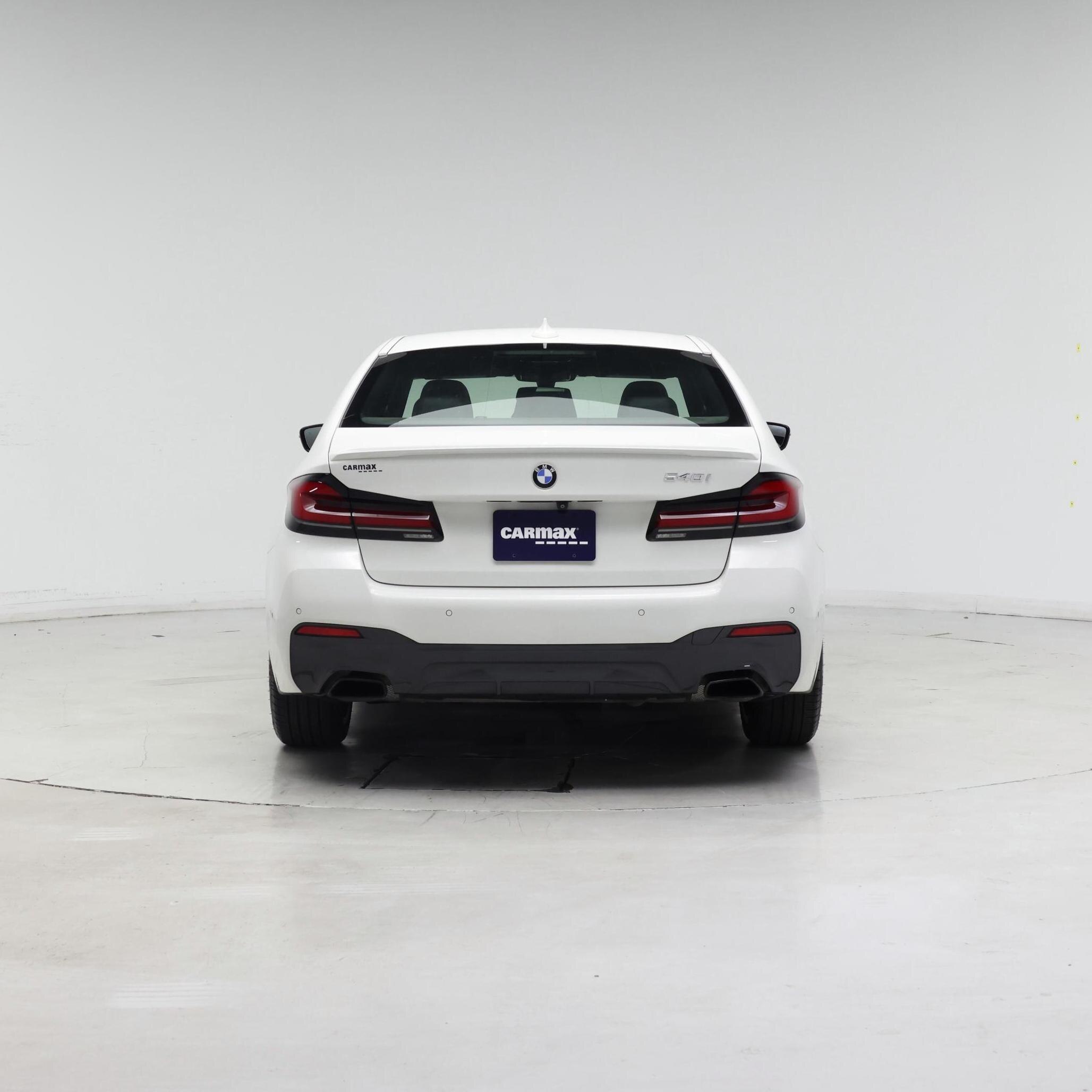 Thumbnail: 2022 BMW 5 Series - 6