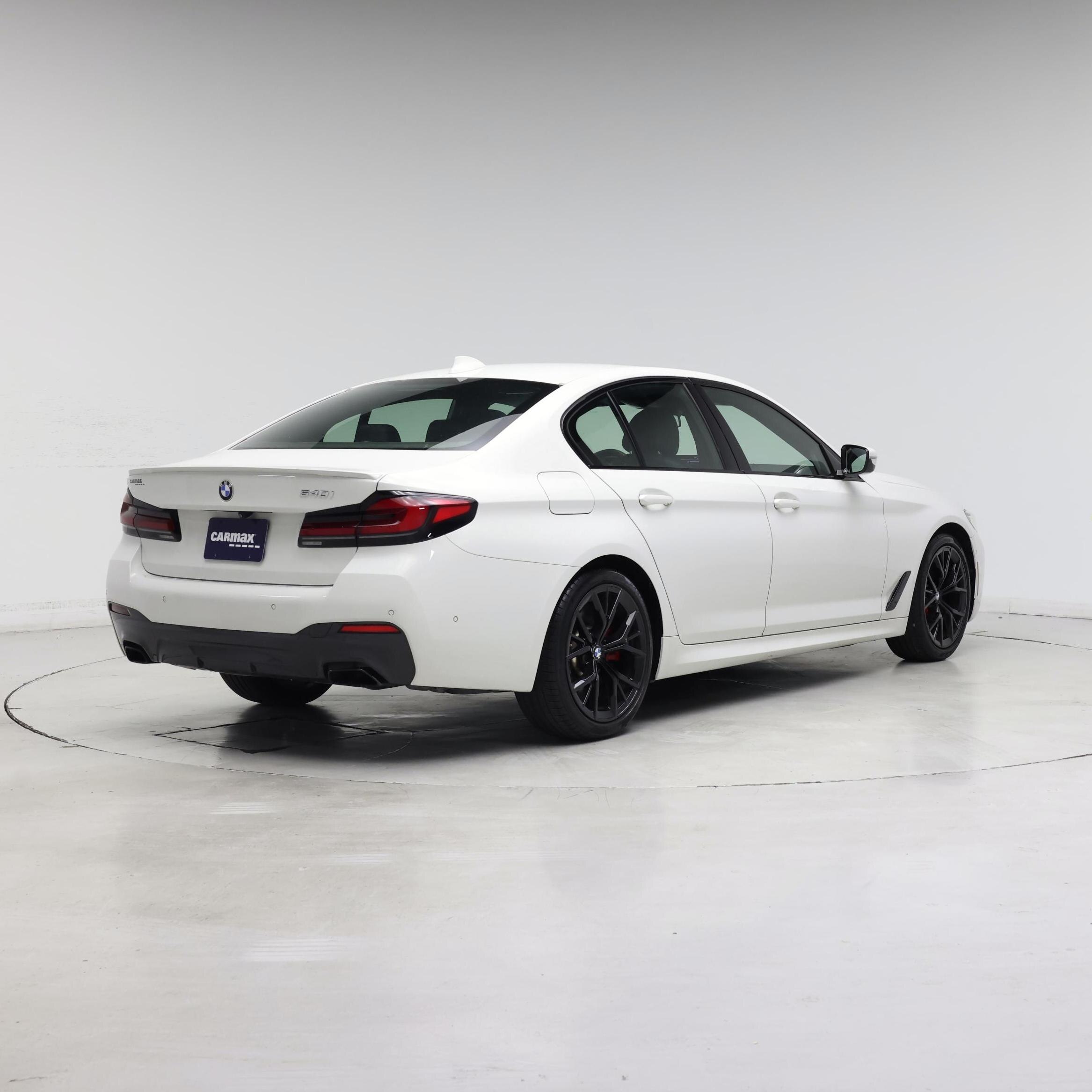 Thumbnail: 2022 BMW 5 Series - 8