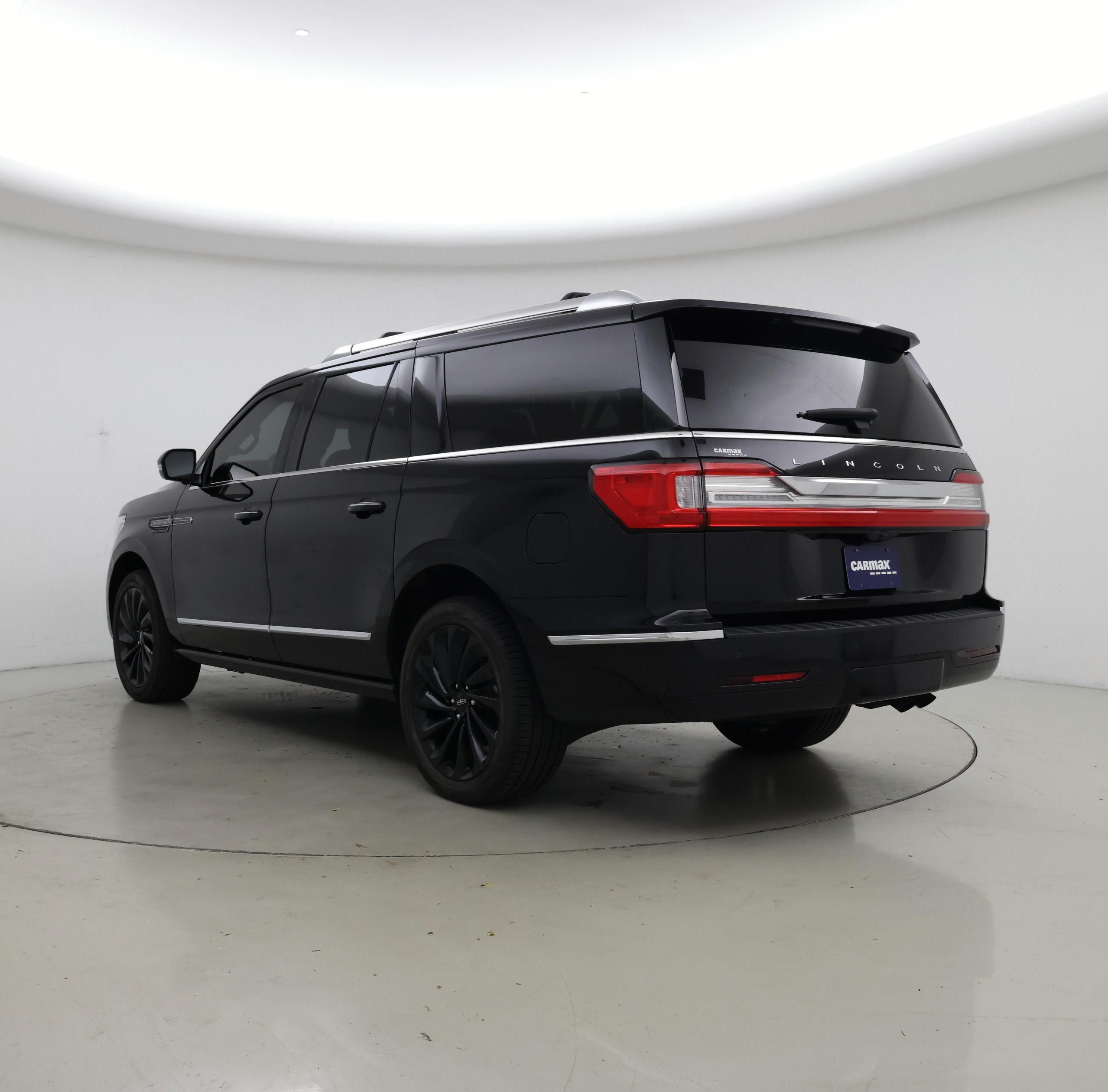 Thumbnail: 2020 Lincoln Navigator L - 2