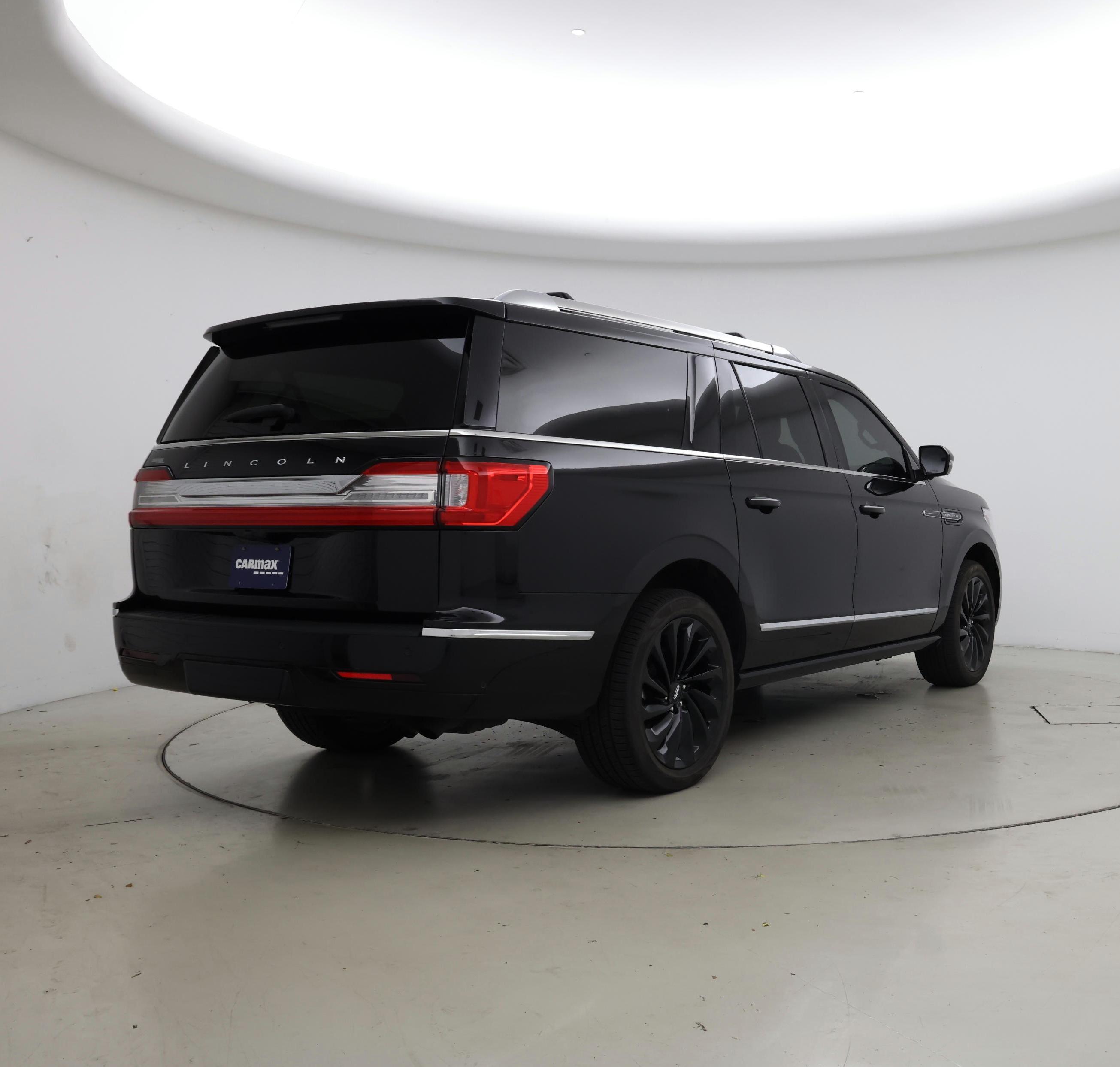 Thumbnail: 2020 Lincoln Navigator L - 8