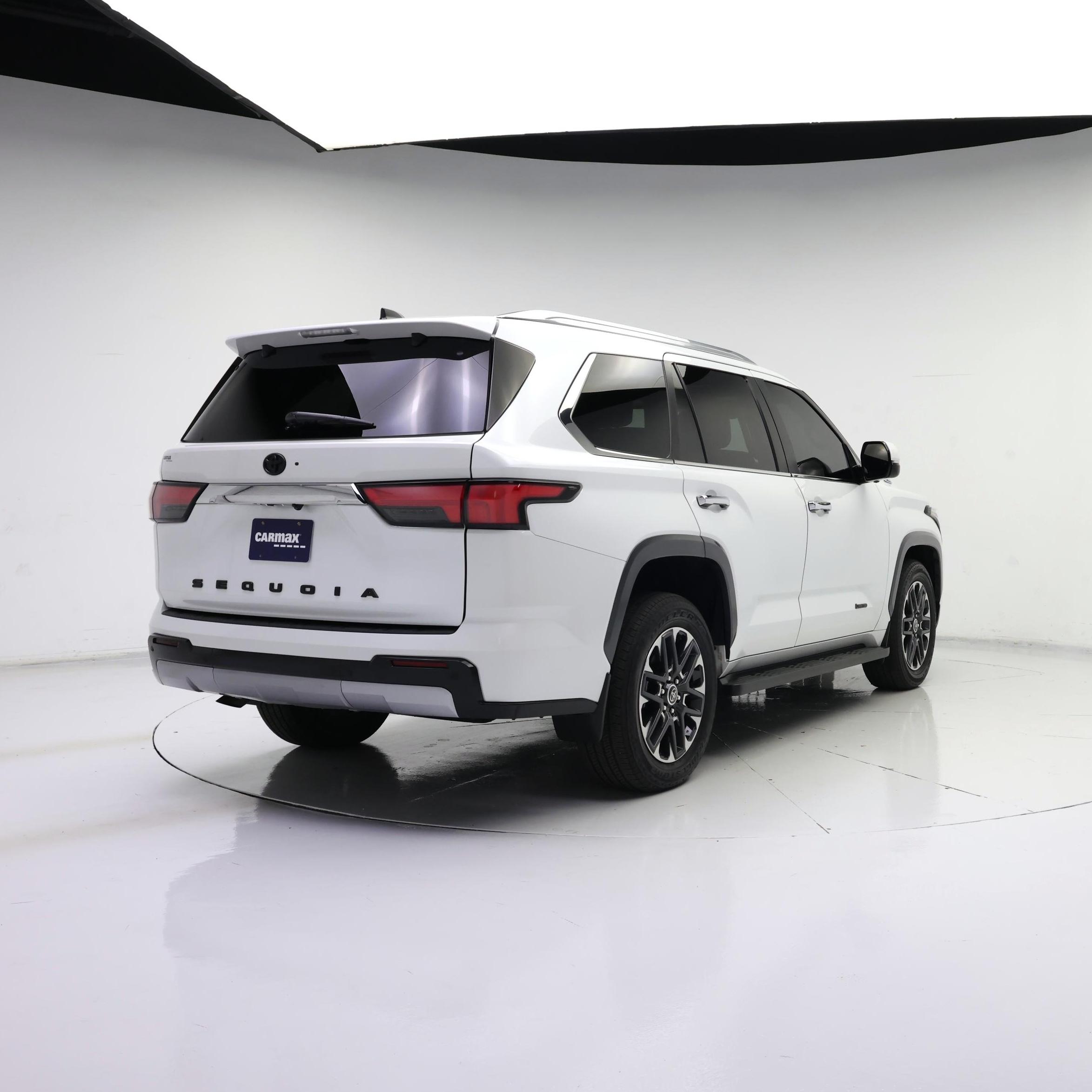 Thumbnail: 2024 Toyota Sequoia - 8