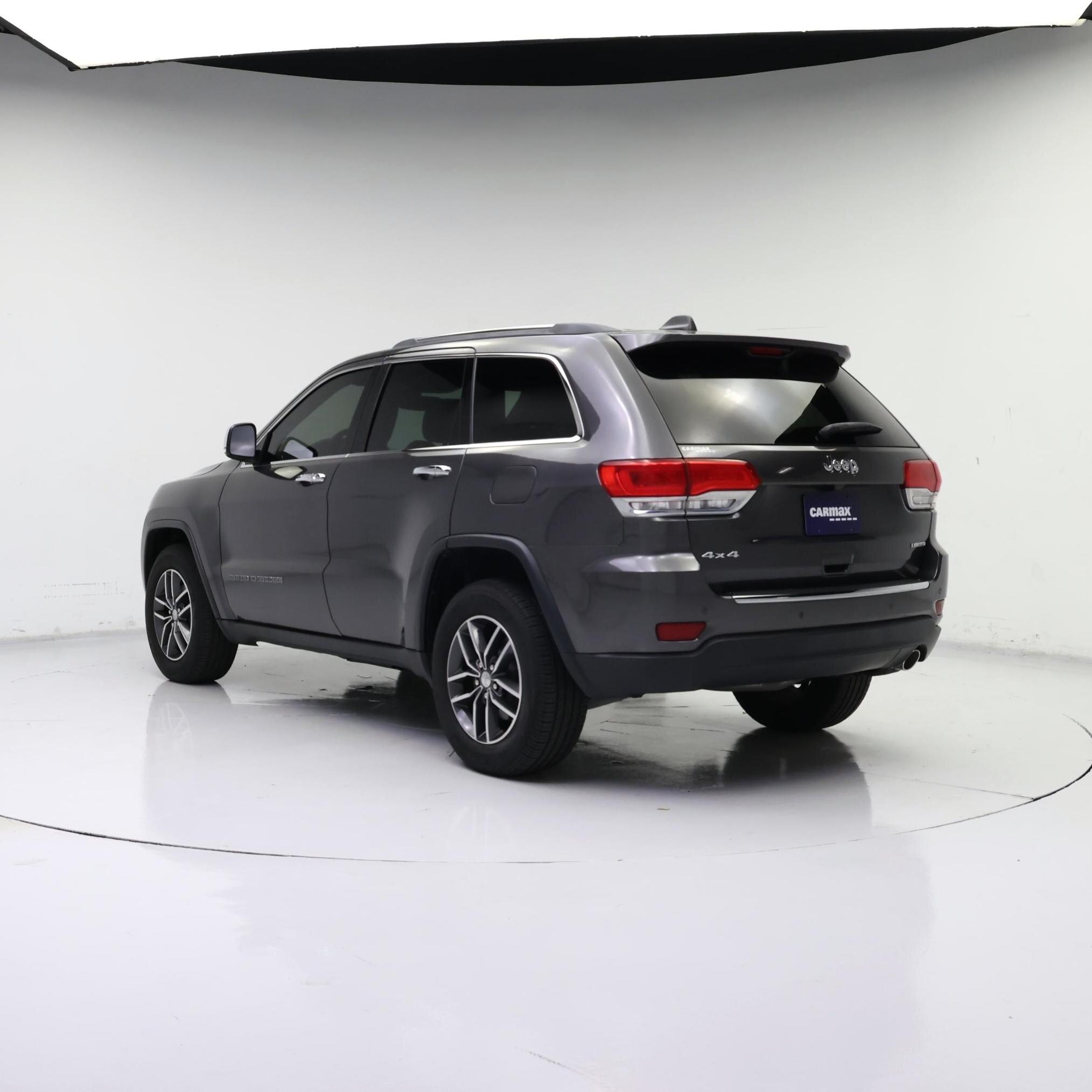 Thumbnail: 2018 Jeep Grand Cherokee - 2
