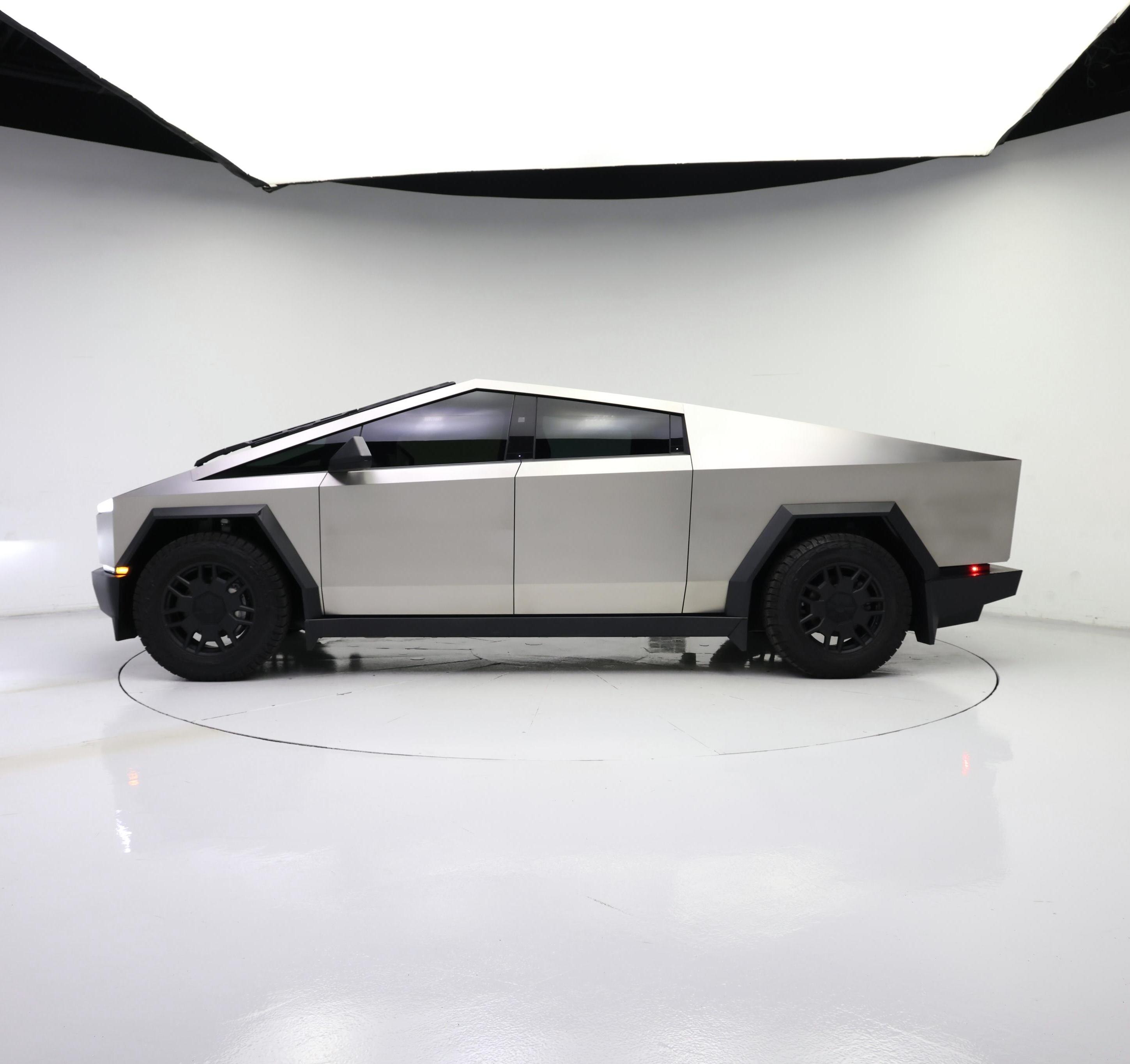 Thumbnail: 2024 Tesla Cybertruck - 3