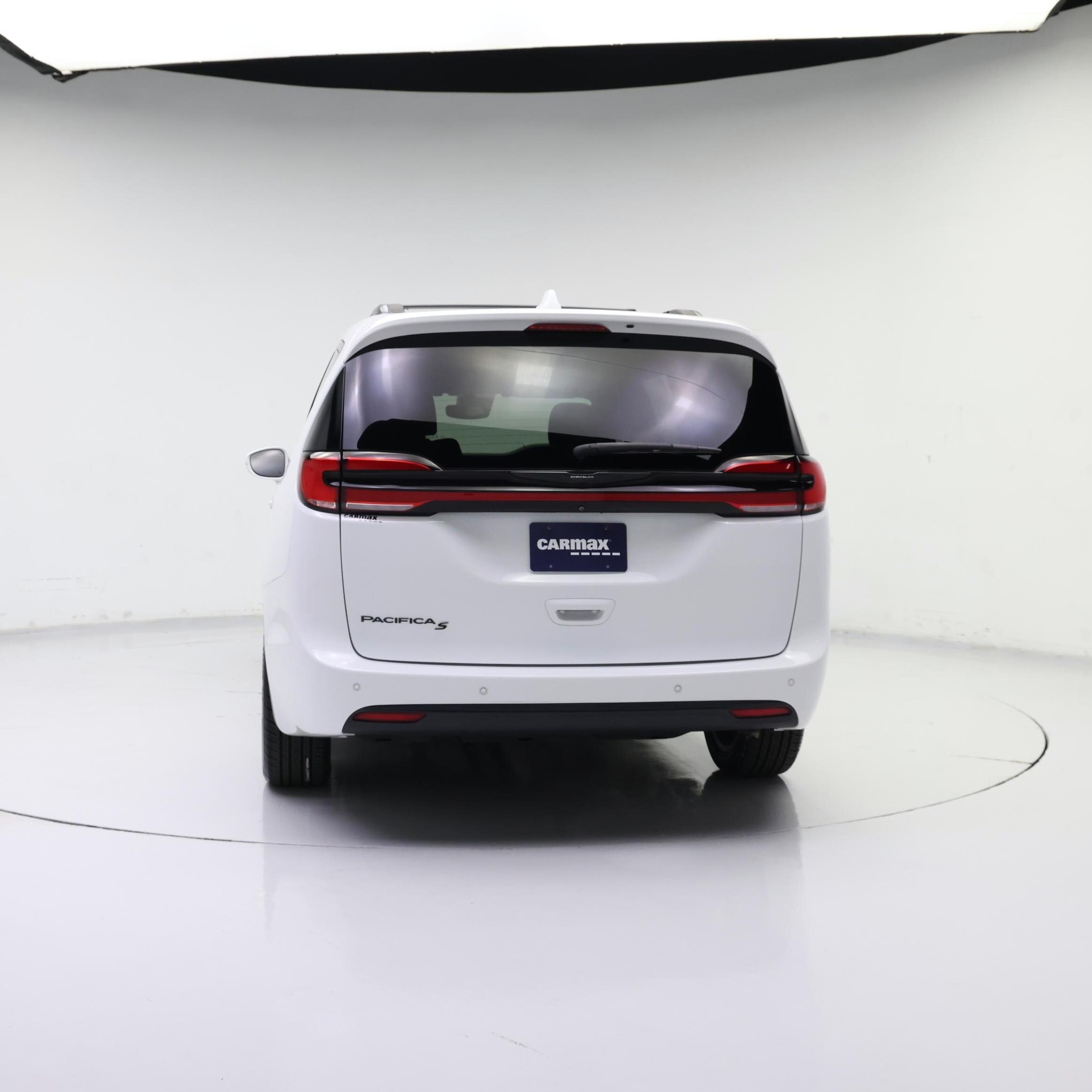 Thumbnail: 2021 Chrysler Pacifica - 6