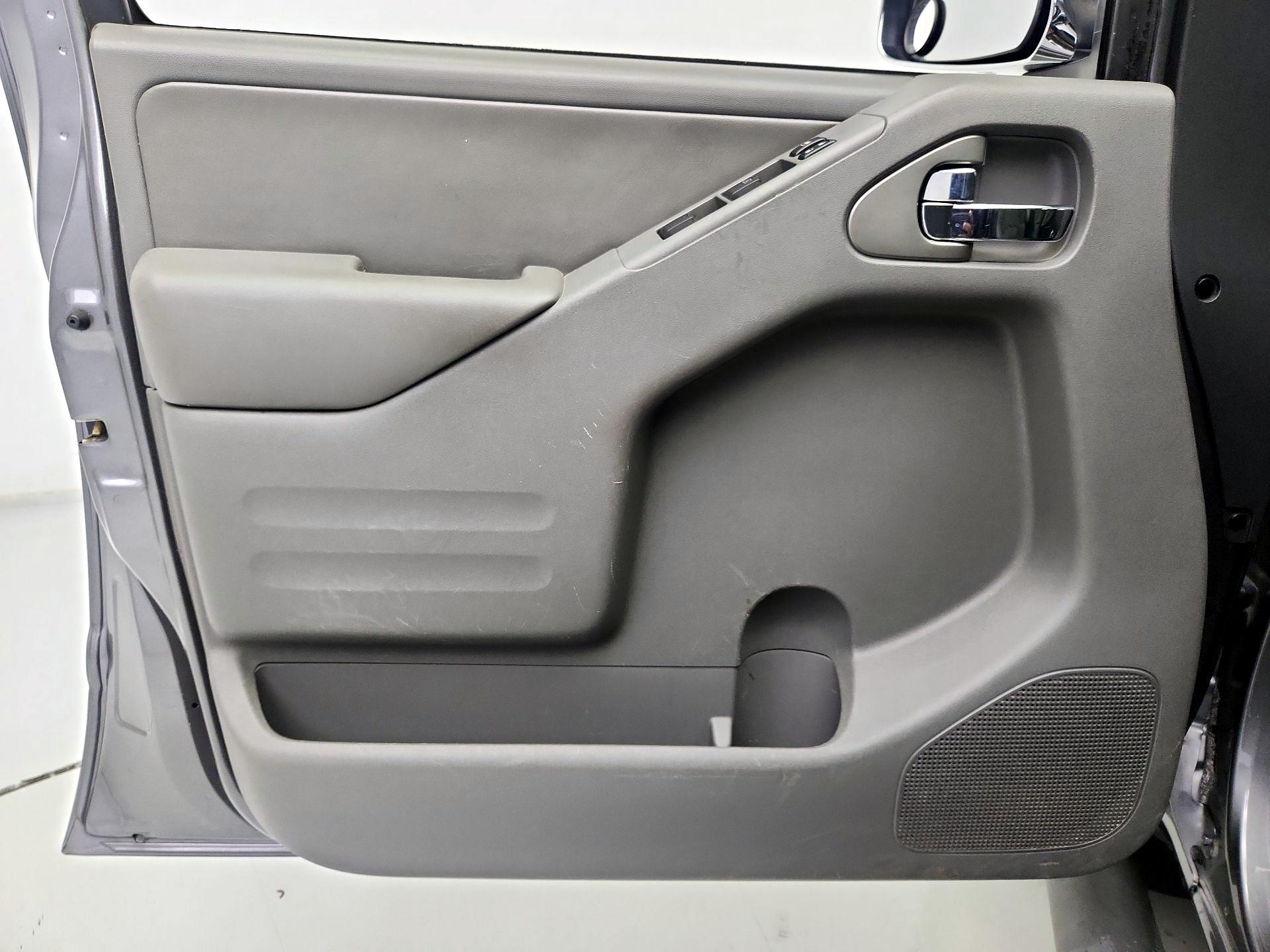 Thumbnail: 2019 Nissan Frontier - 12