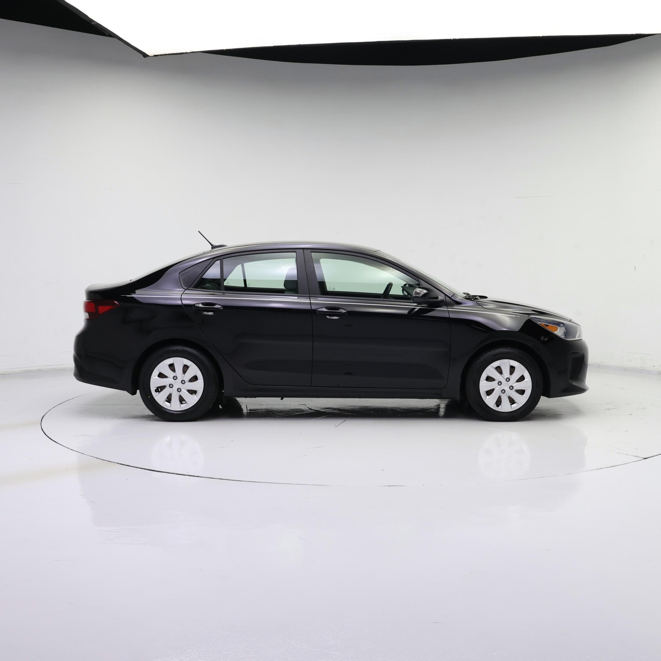 Thumbnail: 2019 Kia Rio - 7