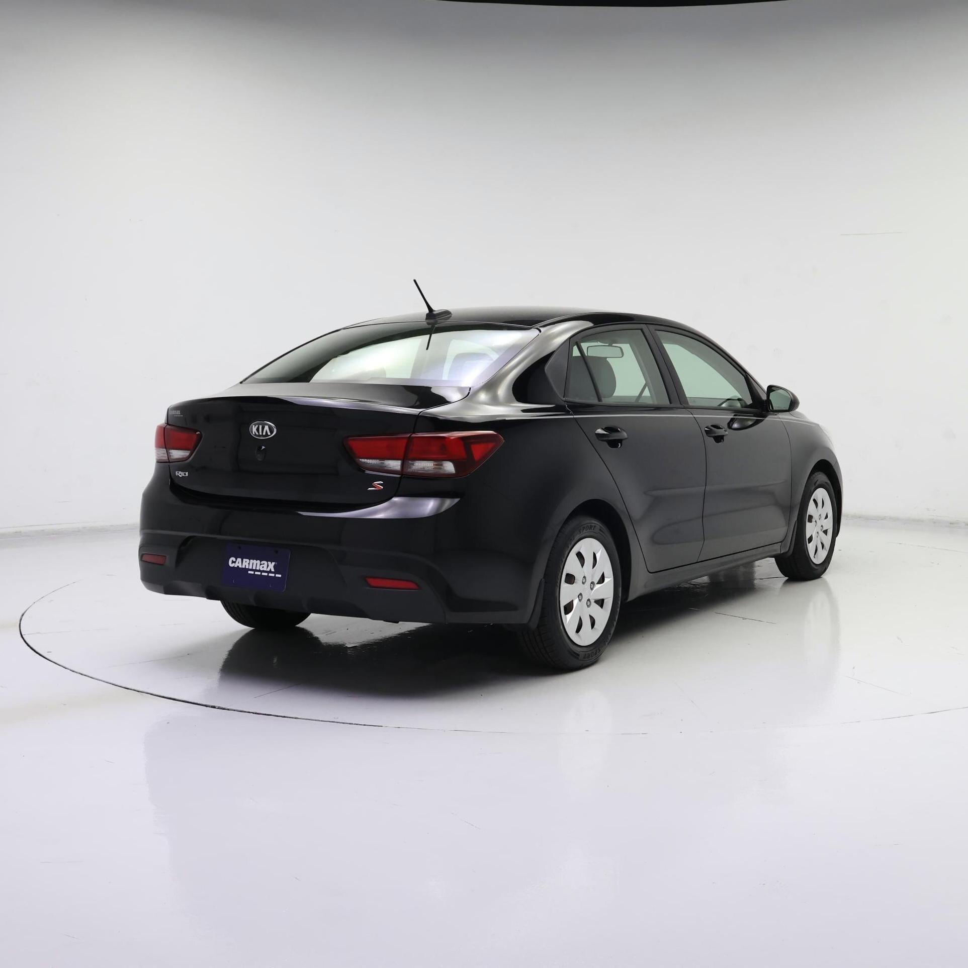 Thumbnail: 2019 Kia Rio - 8