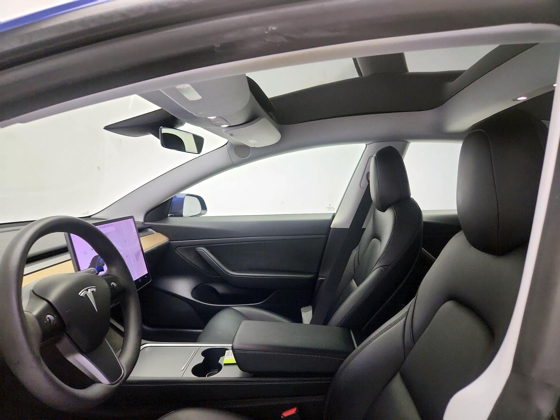Thumbnail: 2021 Tesla Model 3 - 18
