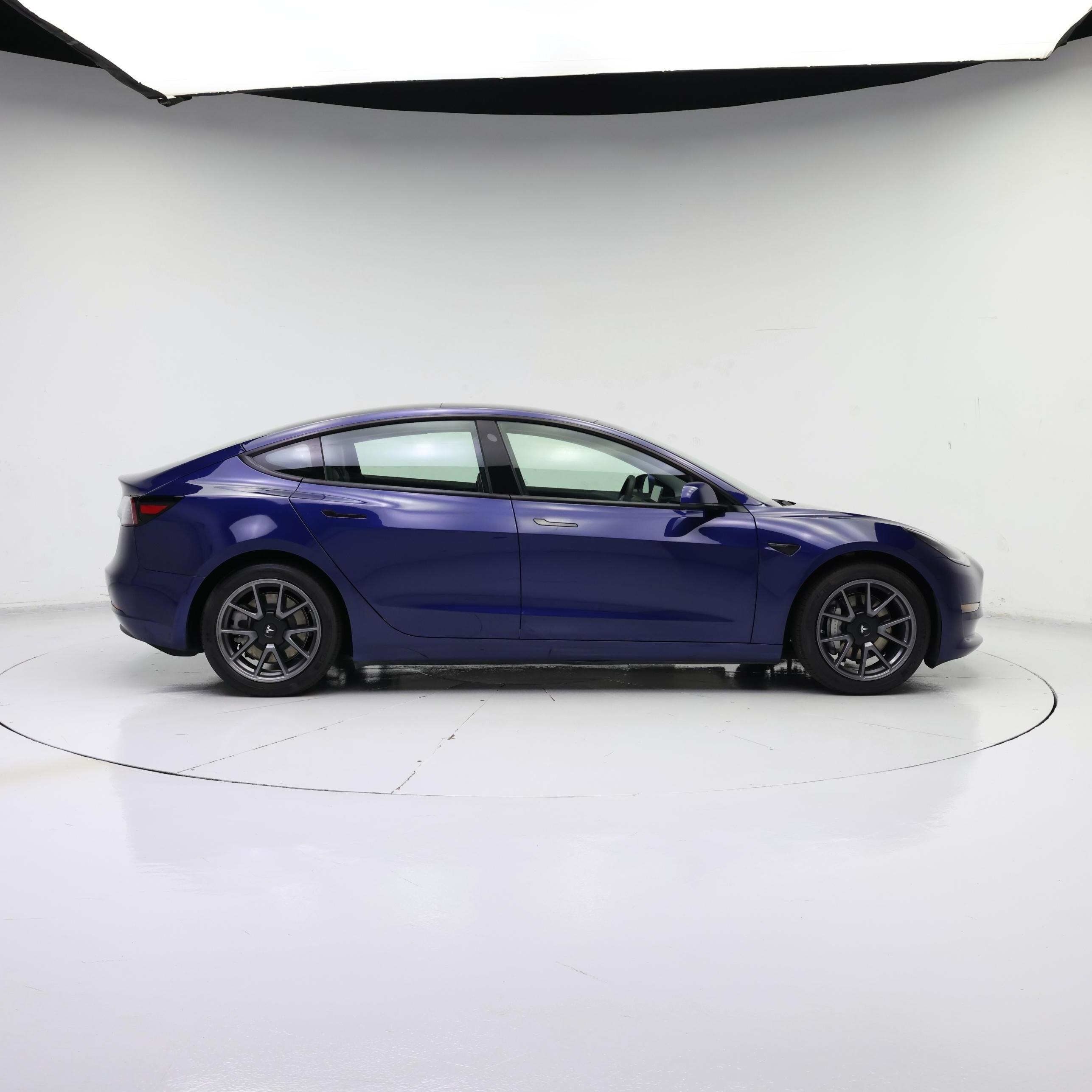 Thumbnail: 2021 Tesla Model 3 - 7