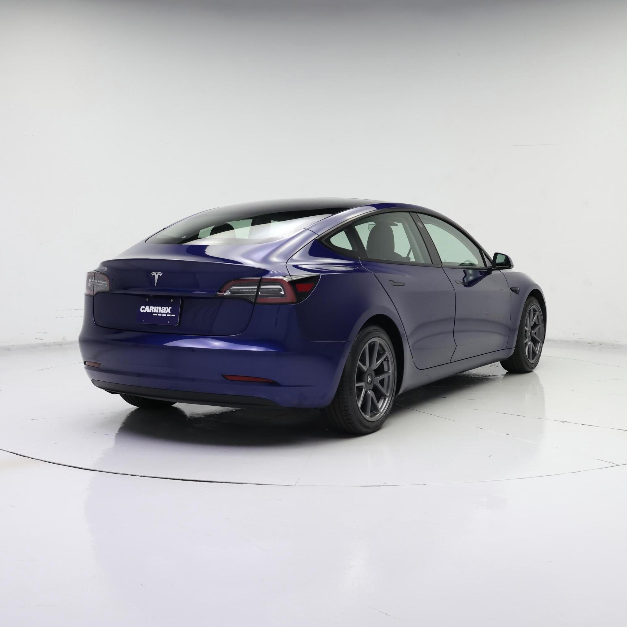 Thumbnail: 2021 Tesla Model 3 - 8