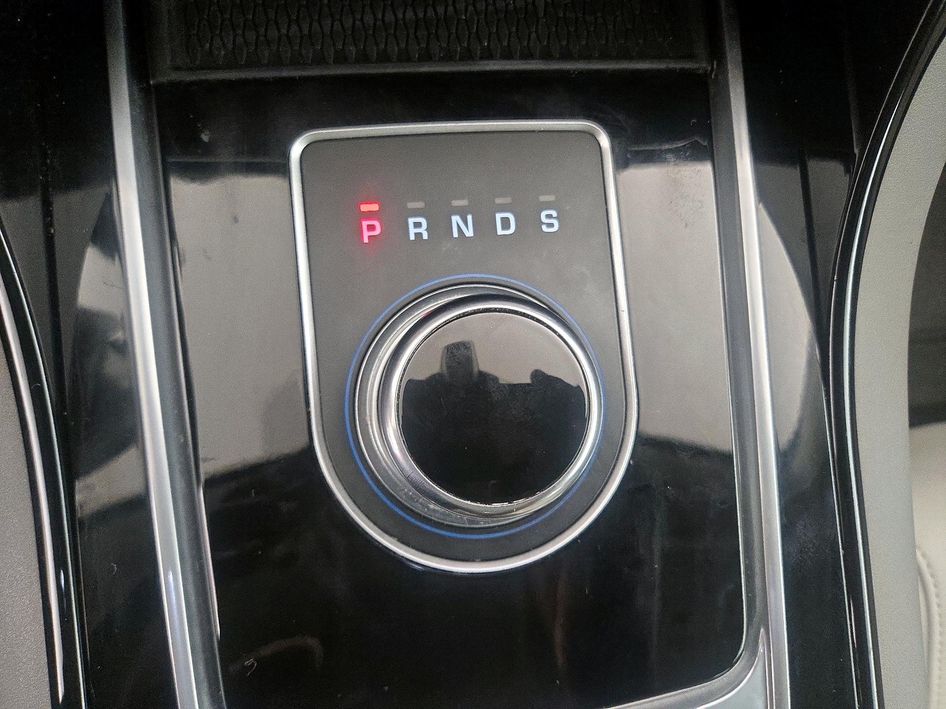 Thumbnail: 2017 Jaguar XE - 17