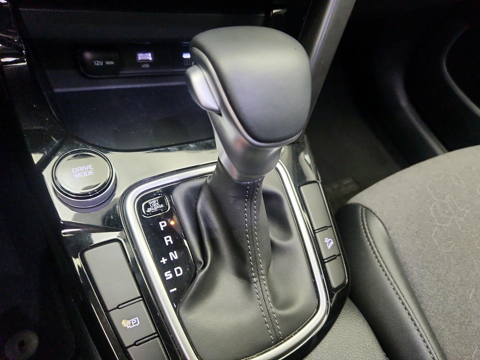 2025 Kia Seltos S - Photo 19