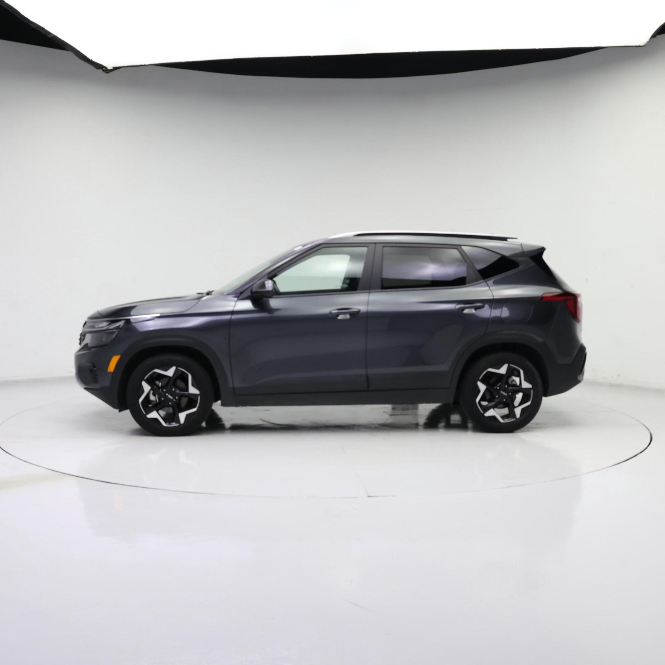 Thumbnail: 2025 Kia Seltos - 3