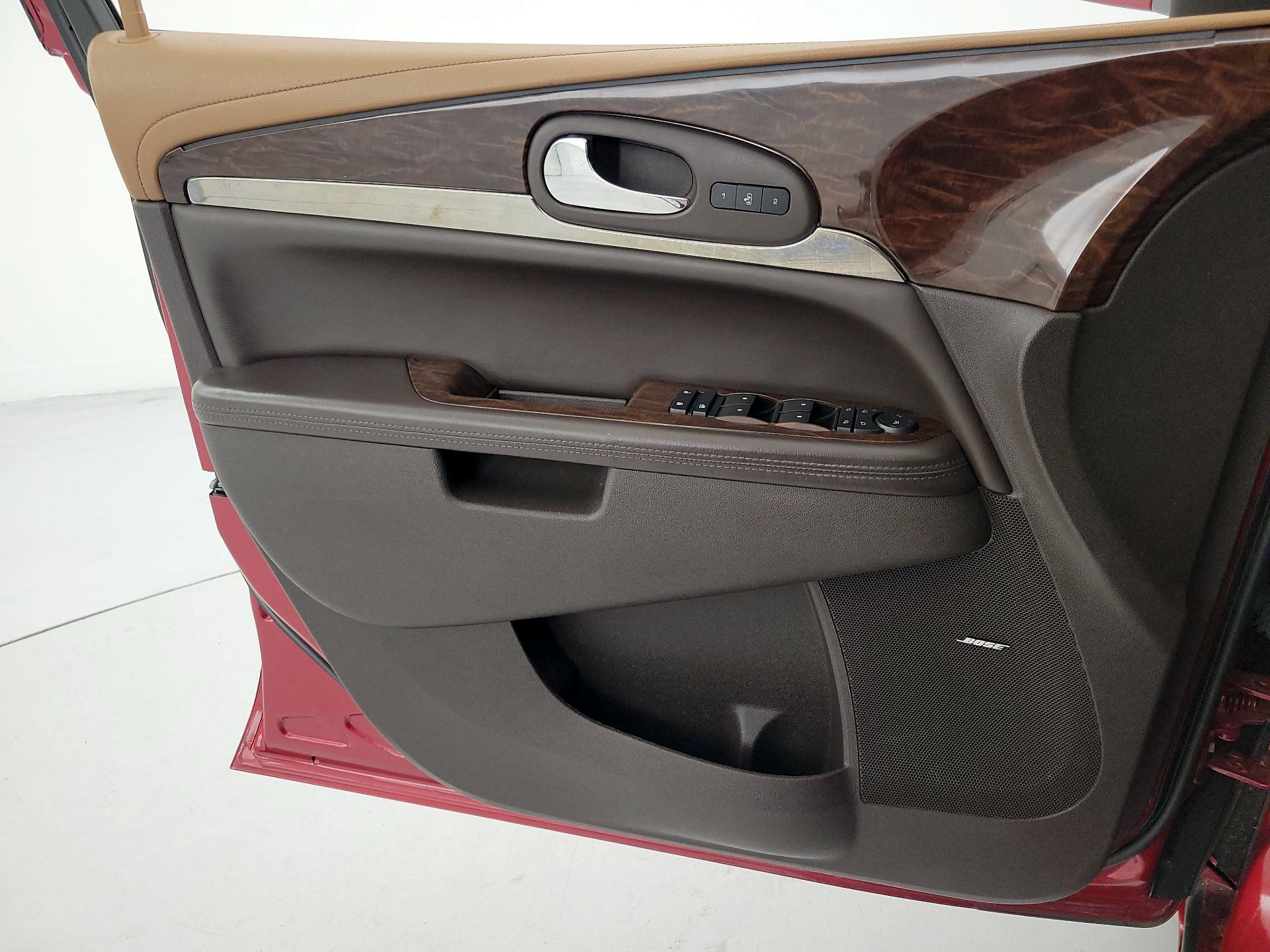 Thumbnail: 2014 Buick Enclave - 12