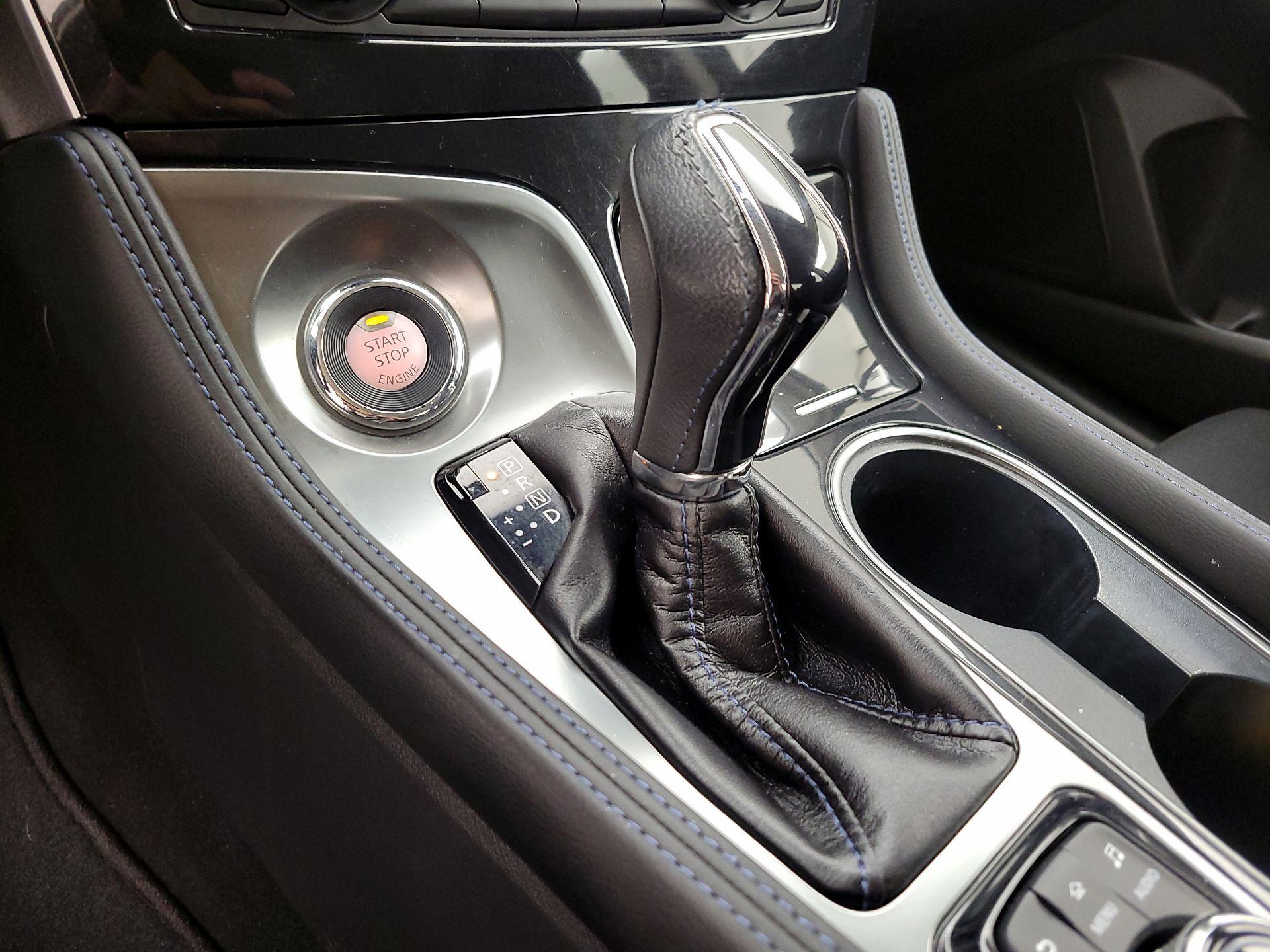 Thumbnail: 2020 Nissan Maxima - 17