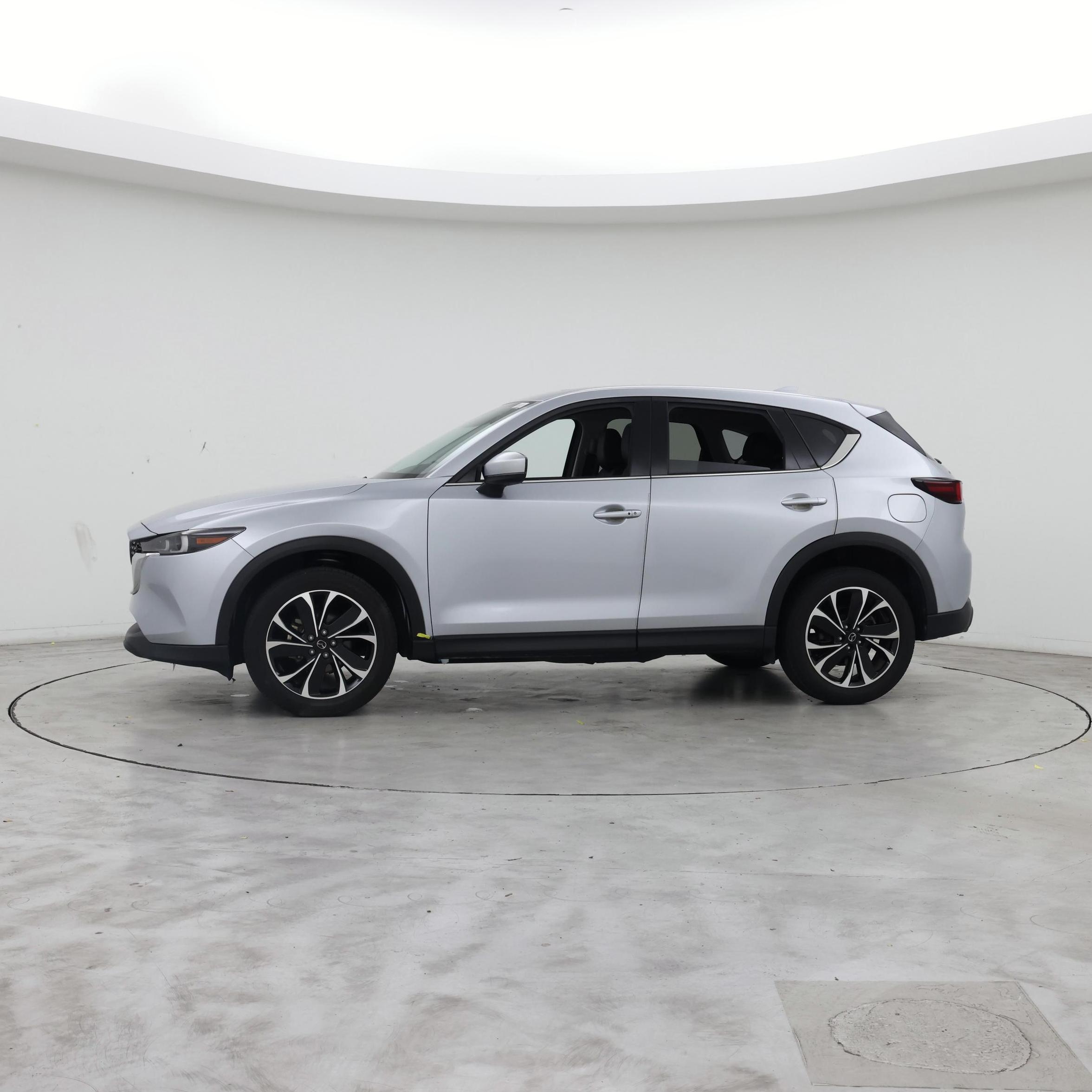 Thumbnail: 2023 Mazda CX-5 - 3