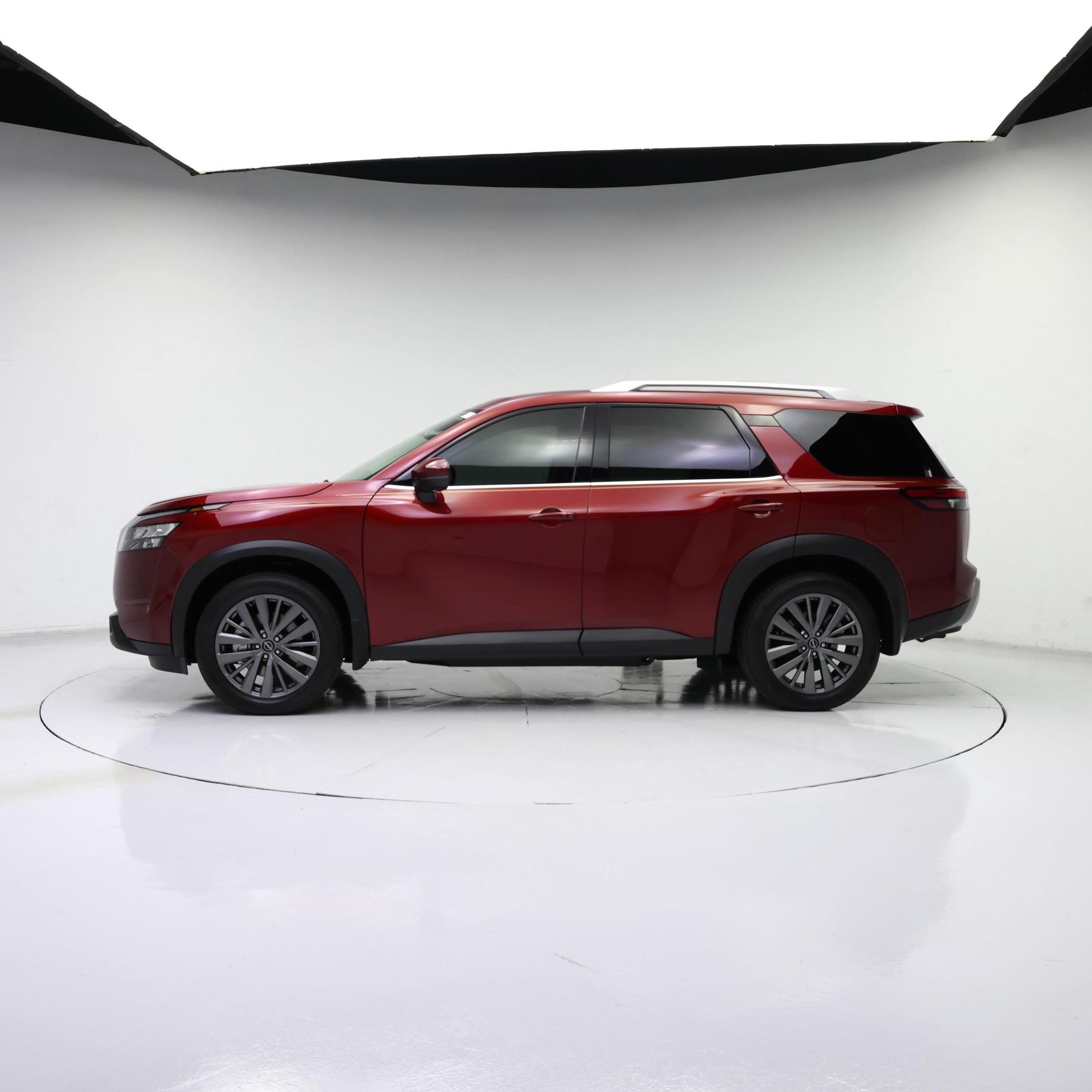 Thumbnail: 2025 Nissan Pathfinder - 3