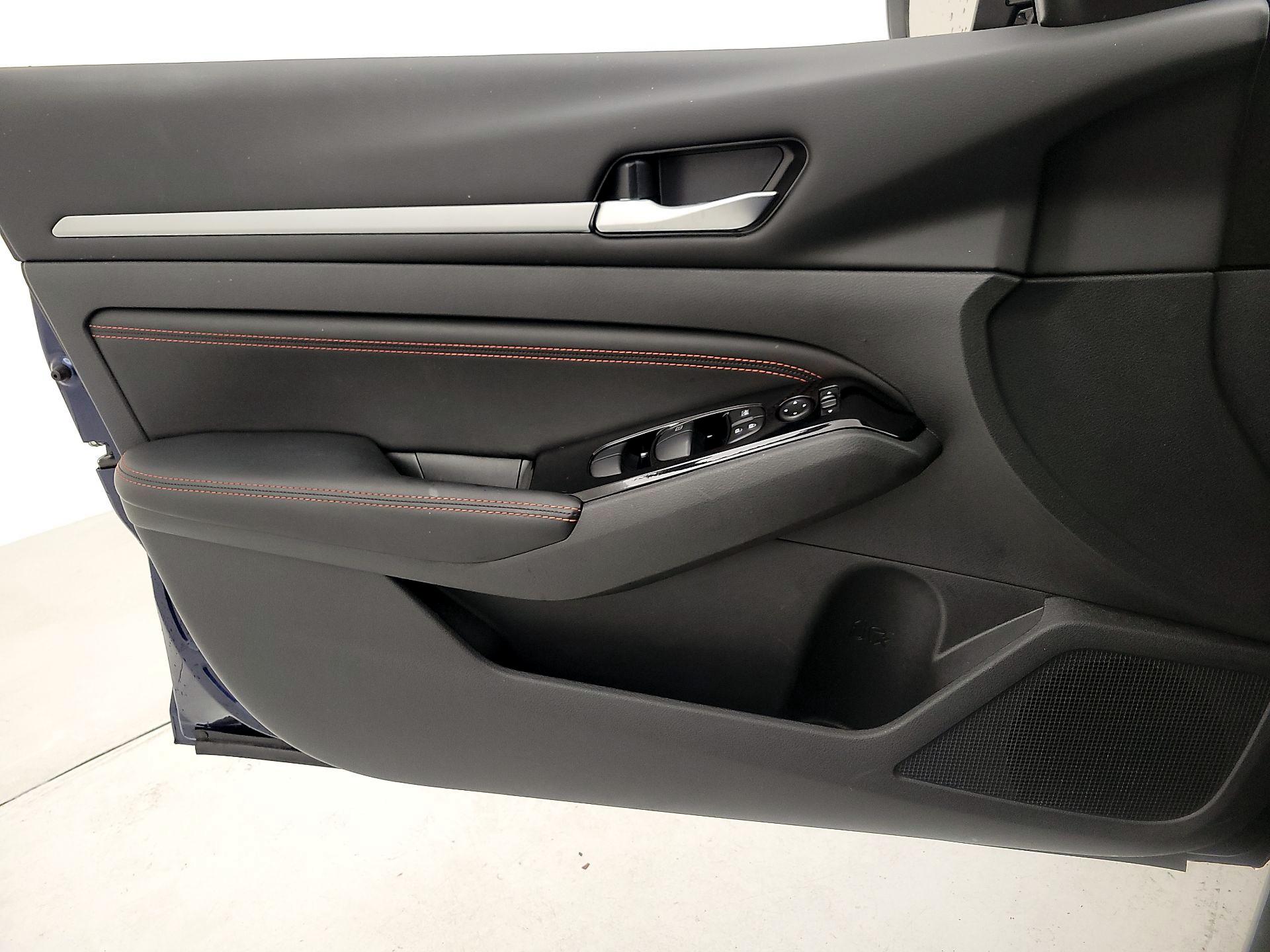 Thumbnail: 2023 Nissan Altima - 12