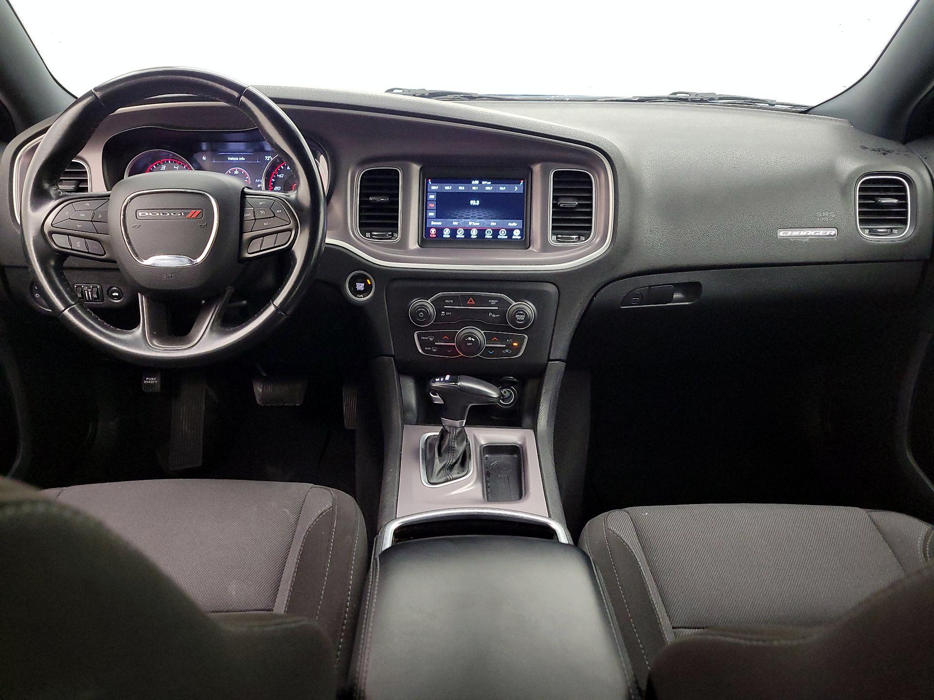 Thumbnail: 2022 Dodge Charger - 9