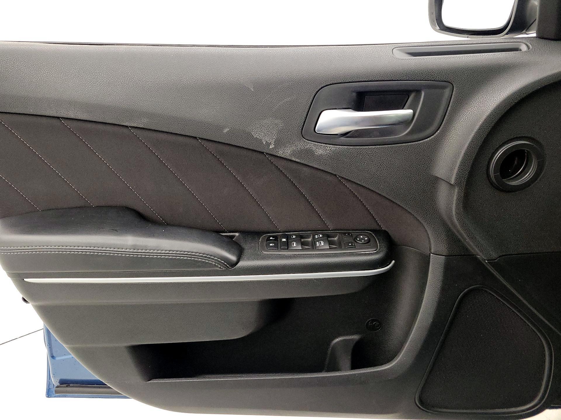 Thumbnail: 2022 Dodge Charger - 12