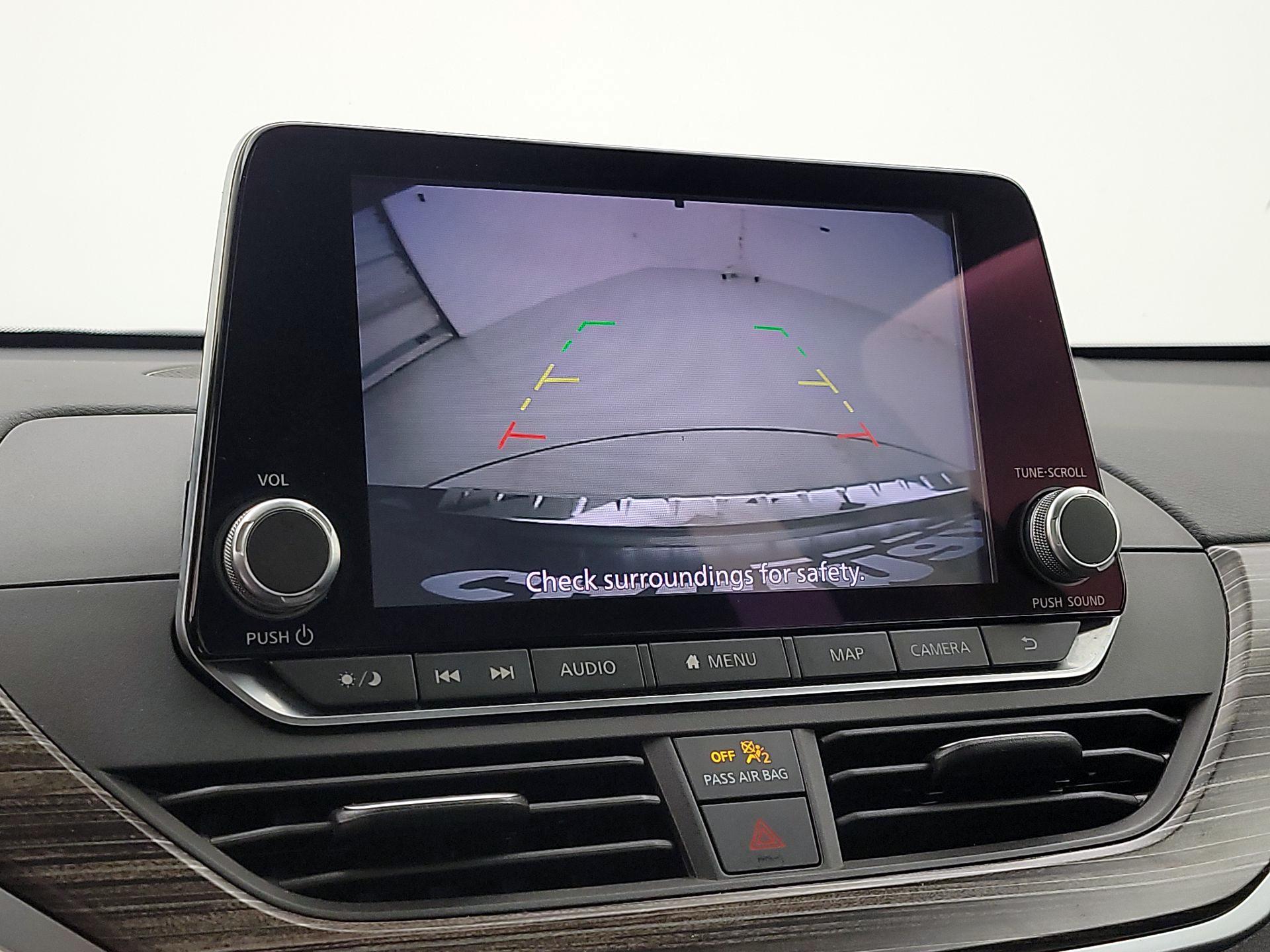 Thumbnail: 2021 Nissan Altima - 14