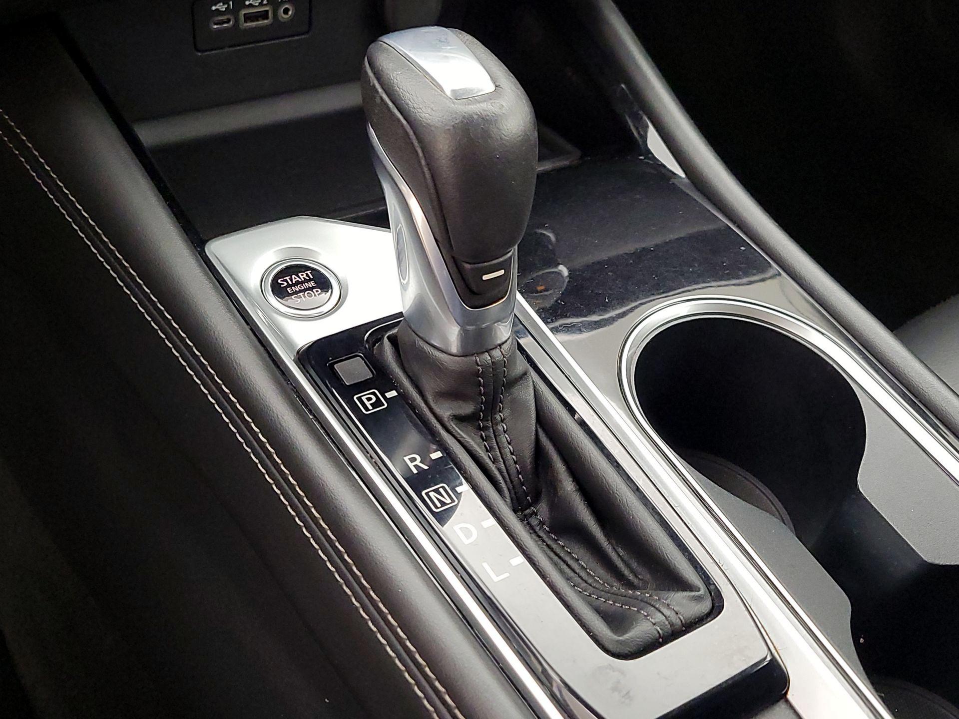 Thumbnail: 2021 Nissan Altima - 17