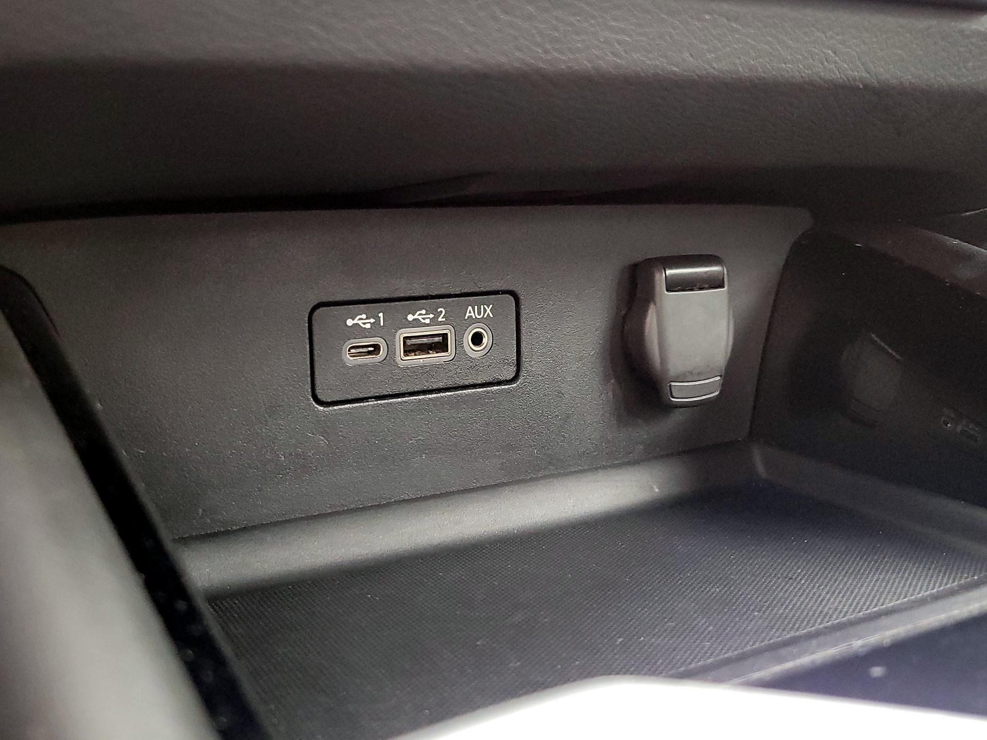 Thumbnail: 2021 Nissan Altima - 18