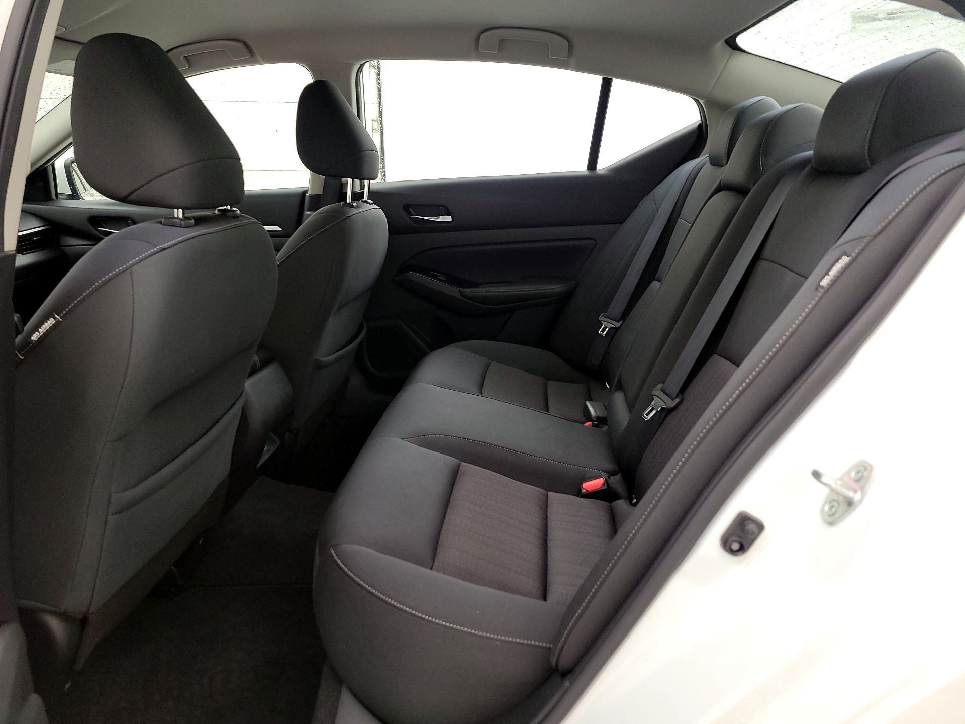 Thumbnail: 2021 Nissan Altima - 19