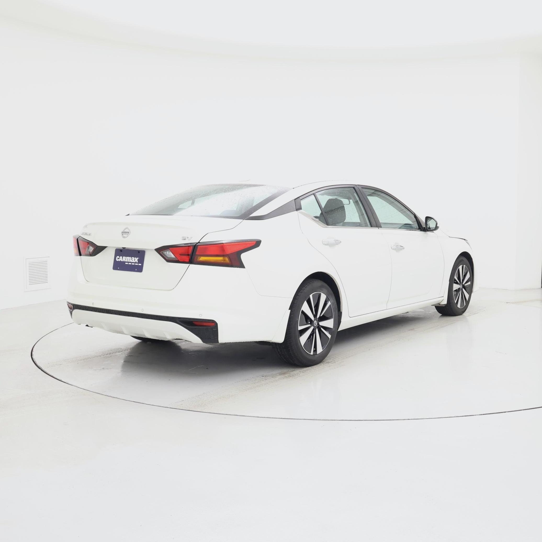 Thumbnail: 2021 Nissan Altima - 8