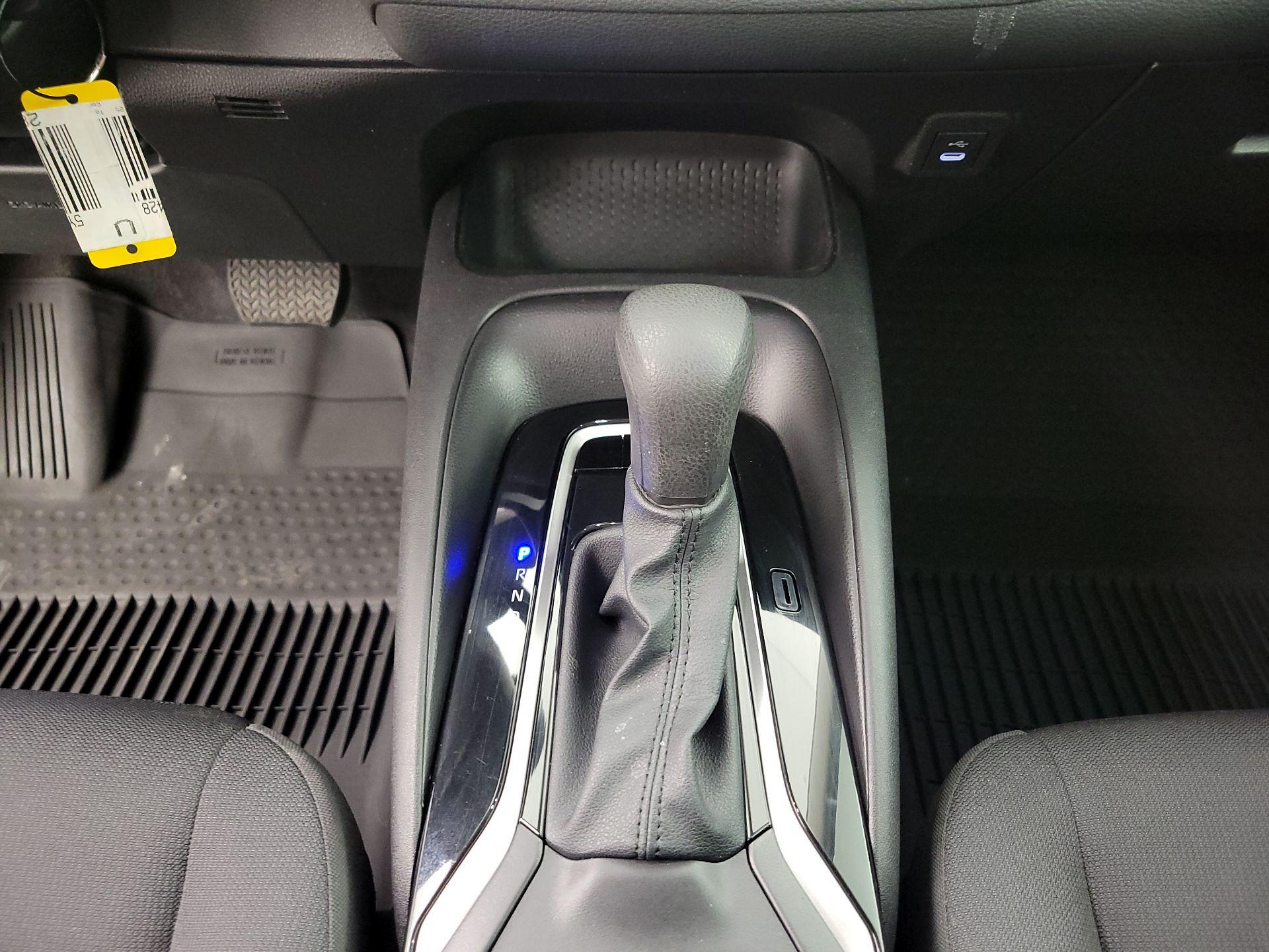 Thumbnail: 2025 Toyota Corolla - 17