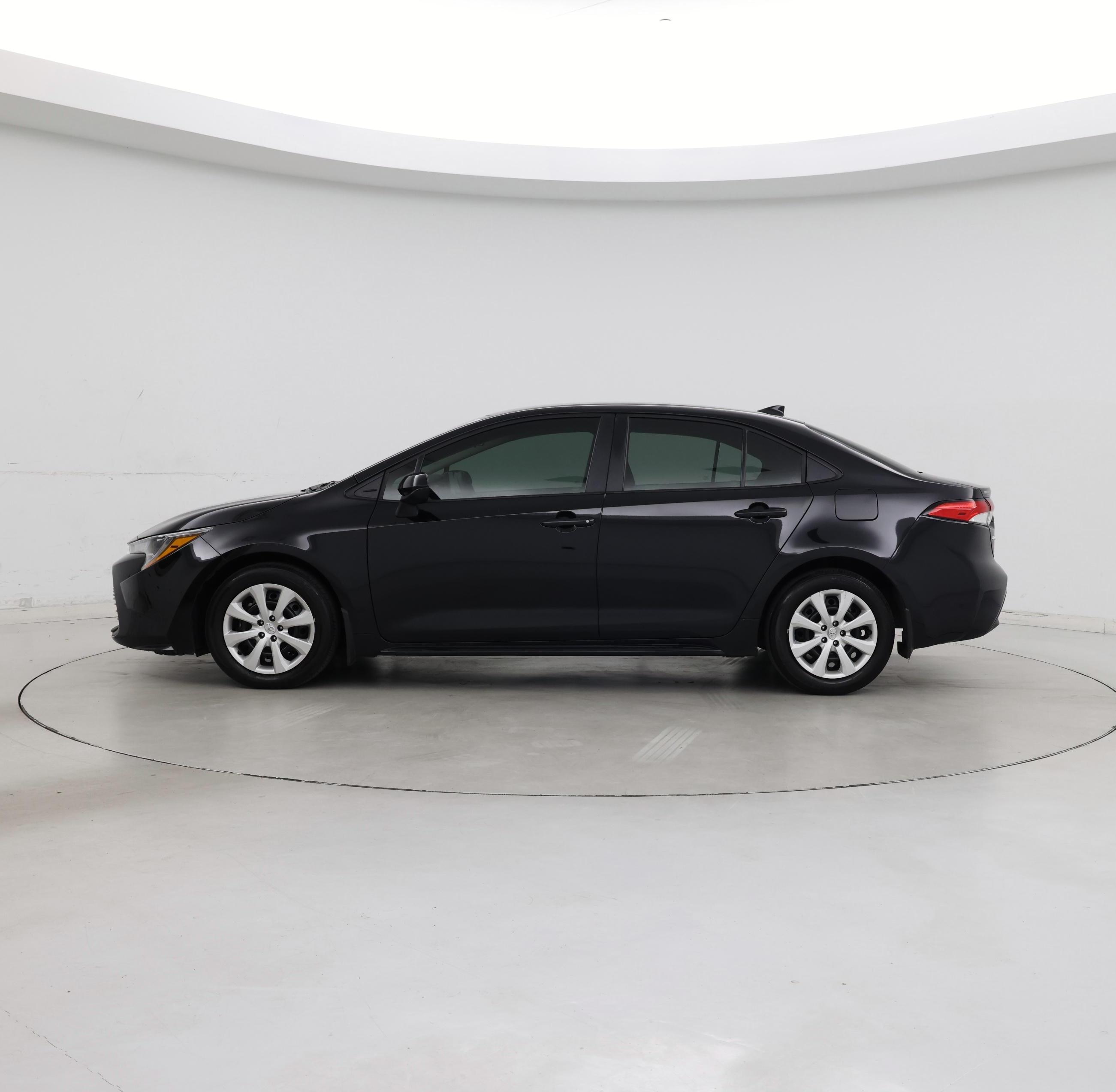 Thumbnail: 2025 Toyota Corolla - 3