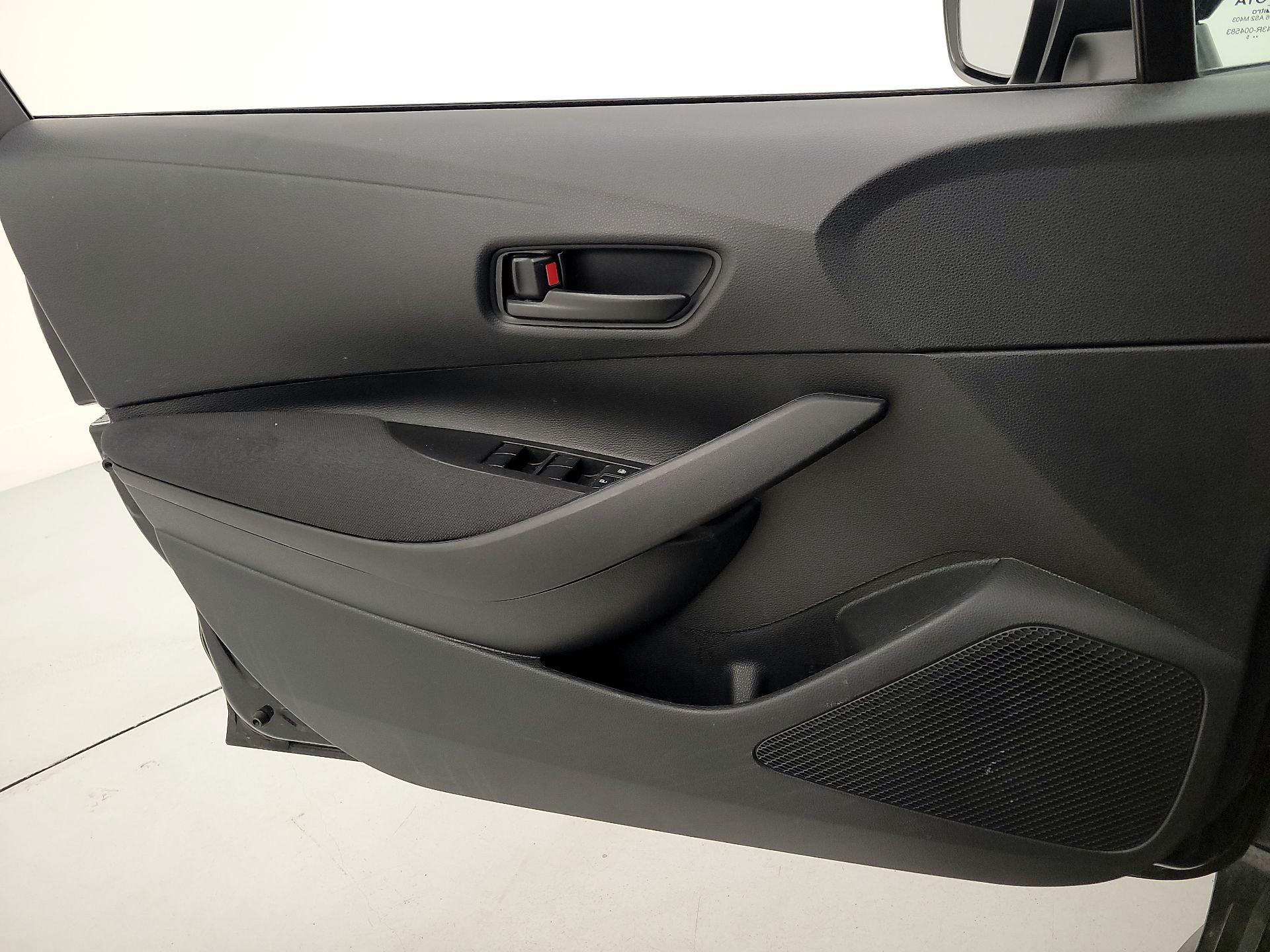 Thumbnail: 2025 Toyota Corolla - 12