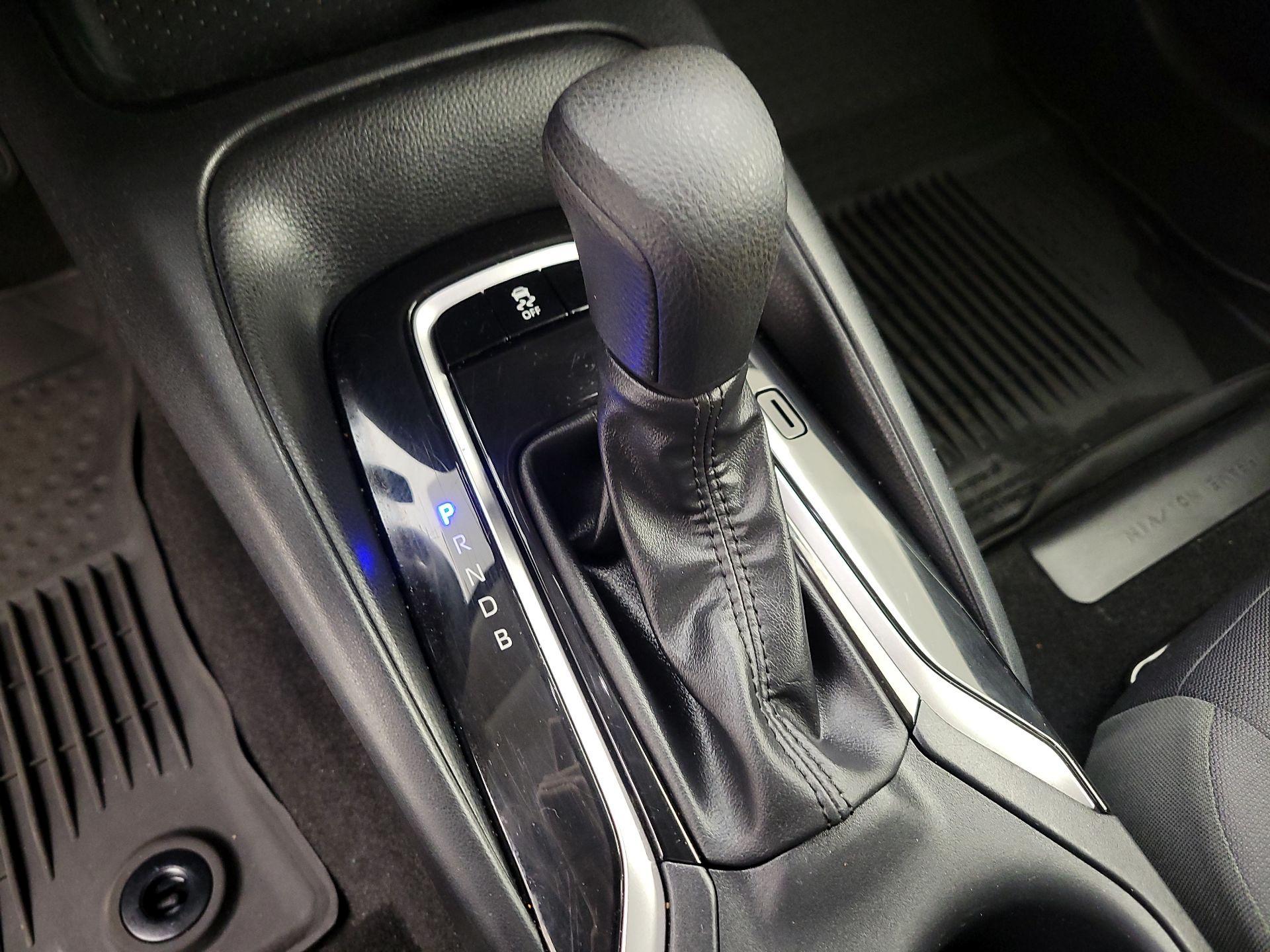 Thumbnail: 2023 Toyota Corolla - 17