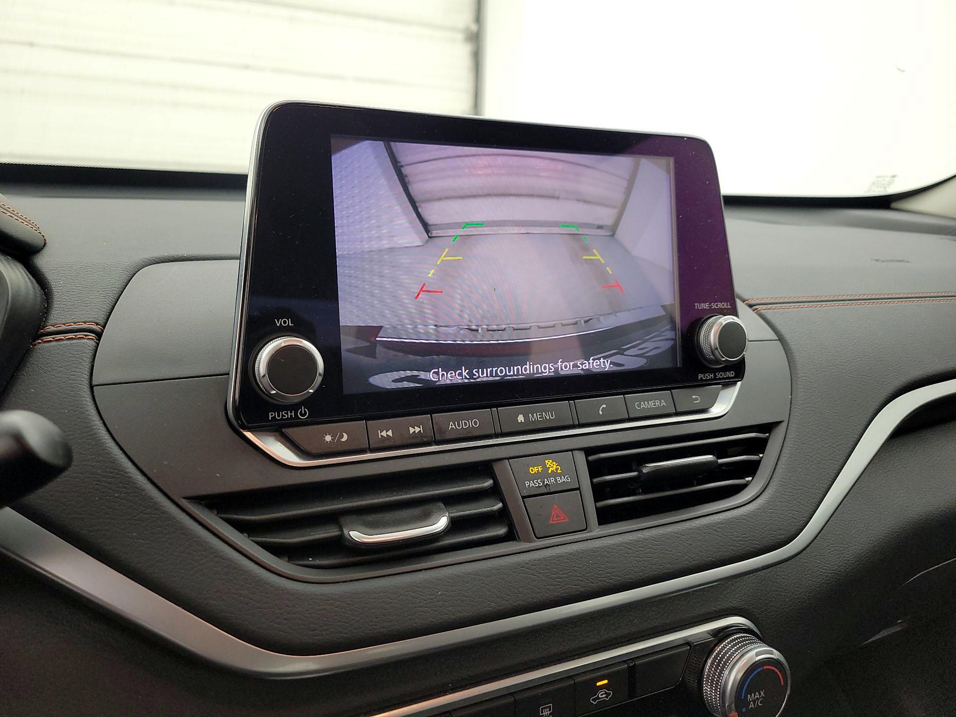 Thumbnail: 2021 Nissan Altima - 14